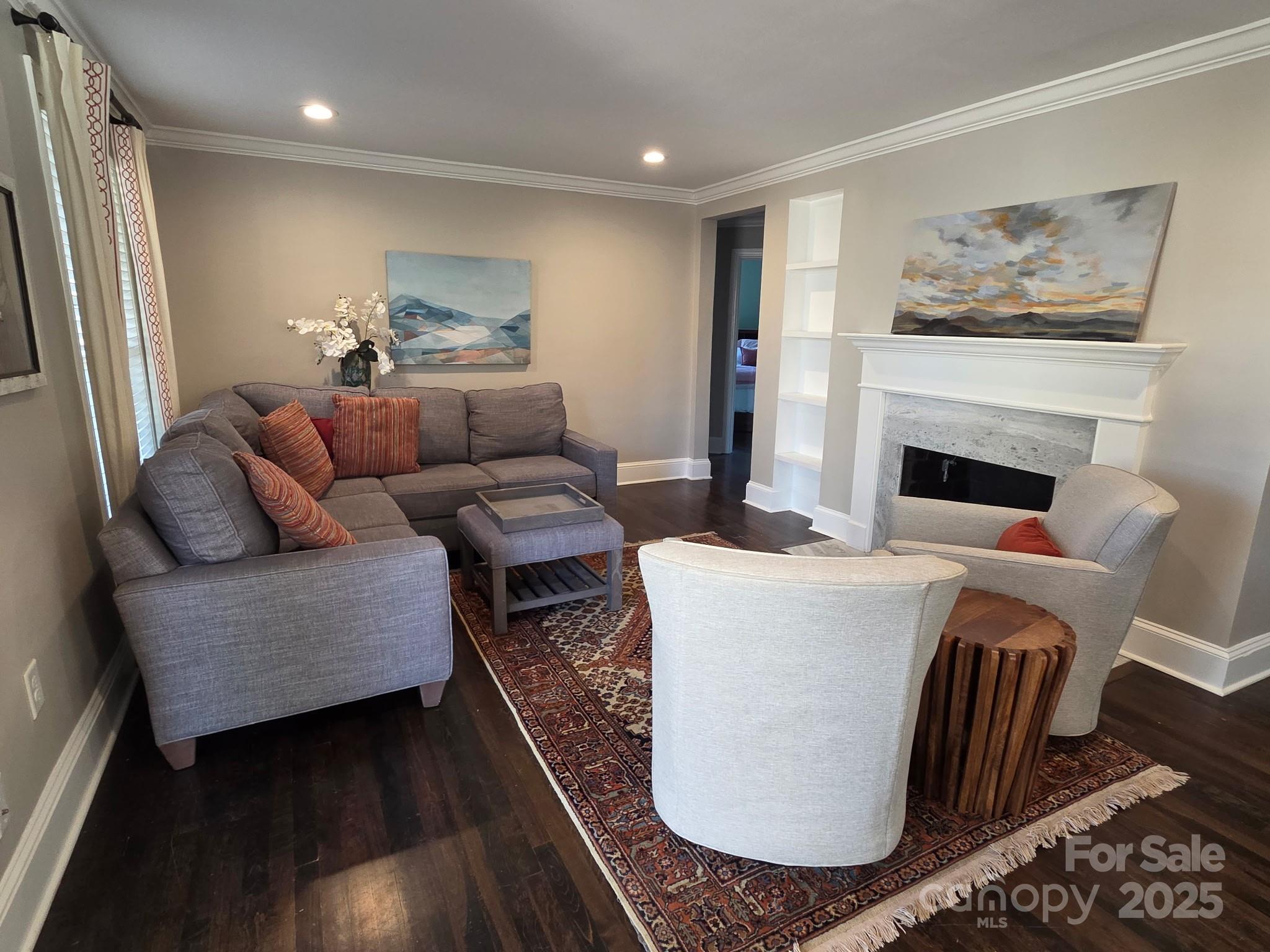 823 Sedgefield Road