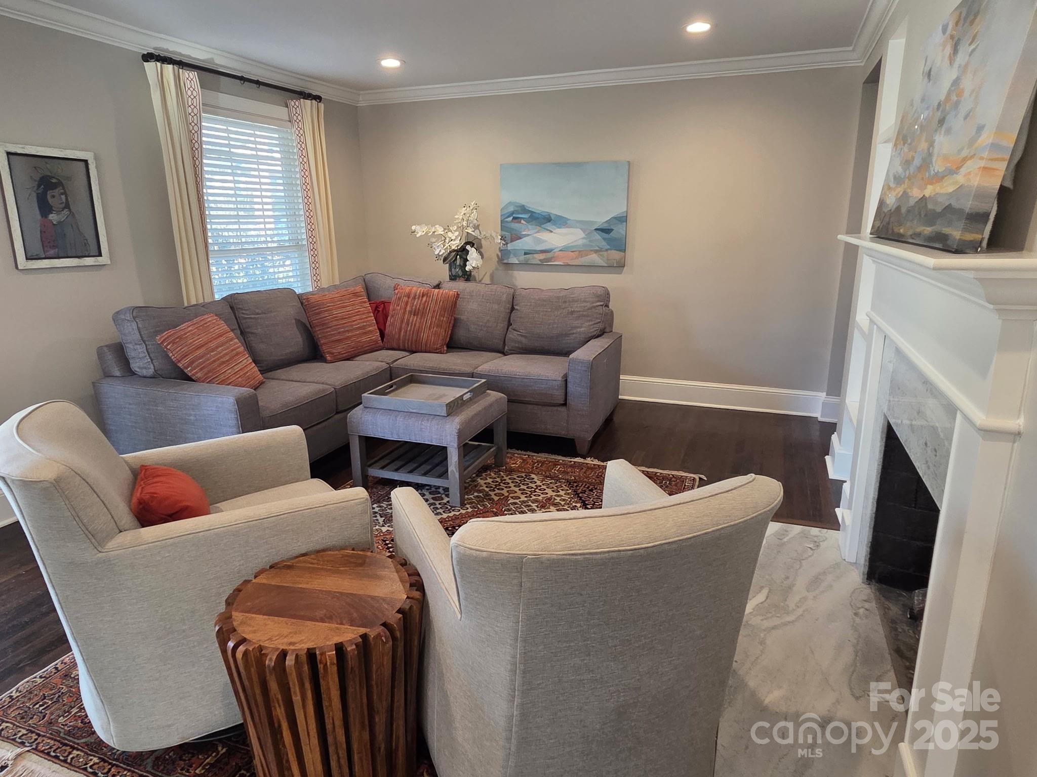 823 Sedgefield Road