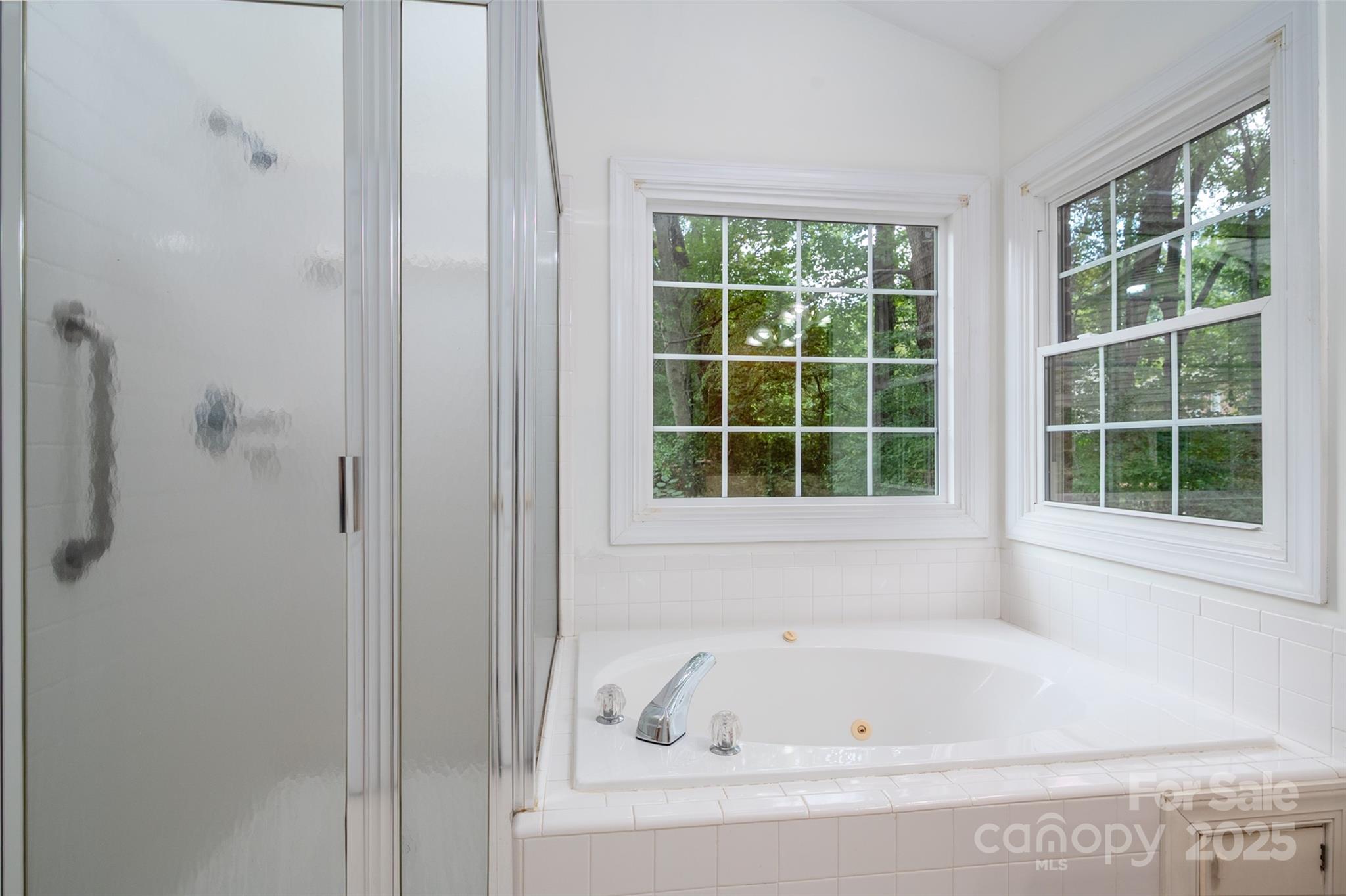 10105 Waterbrook Lane