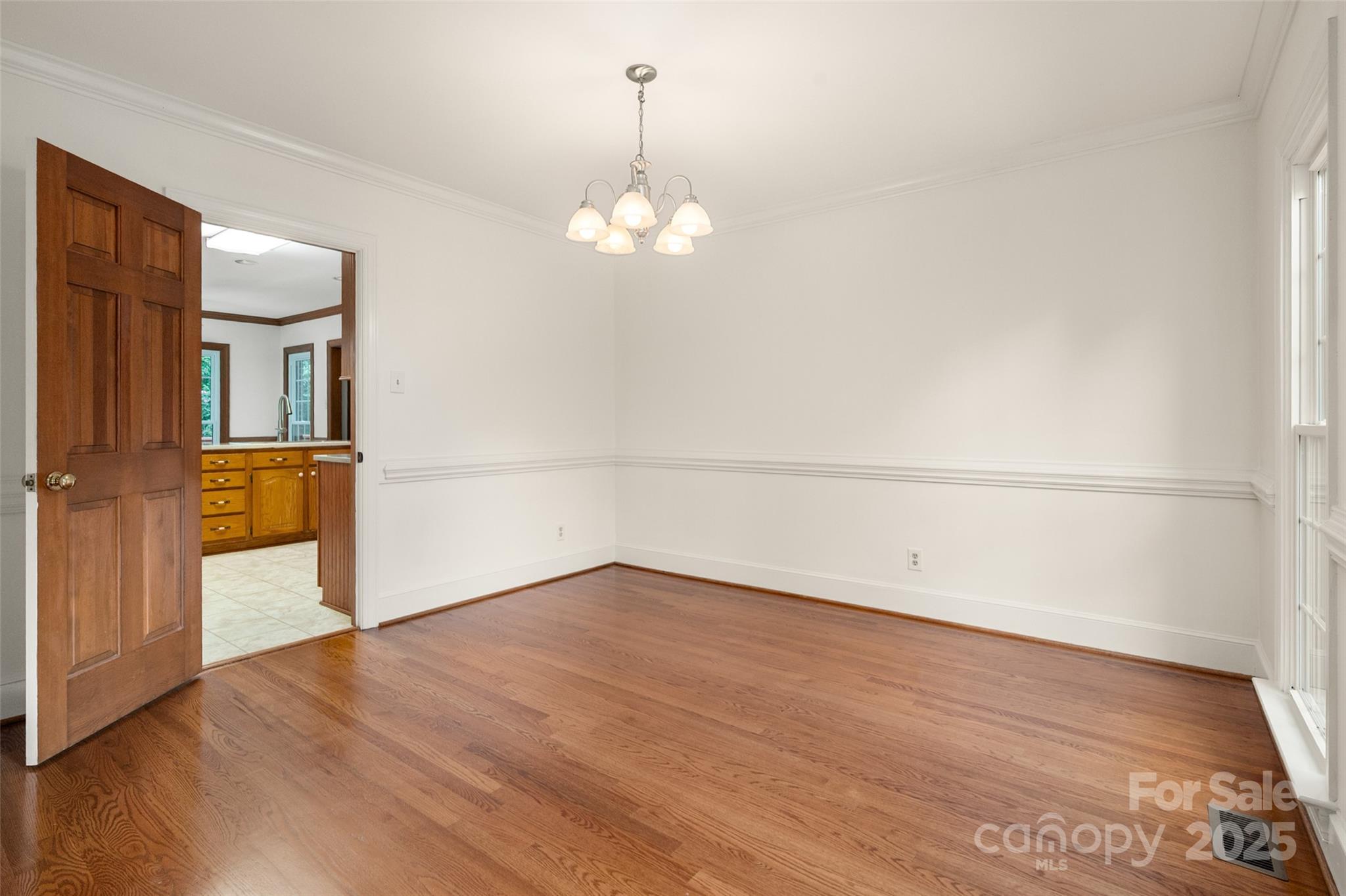 10105 Waterbrook Lane