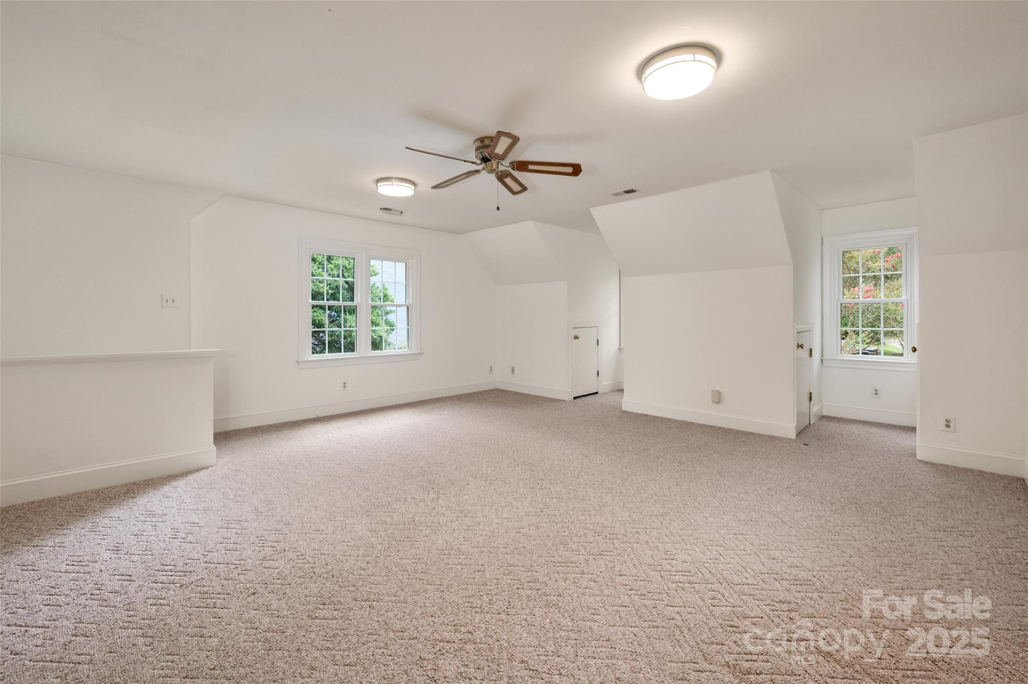 10105 Waterbrook Lane