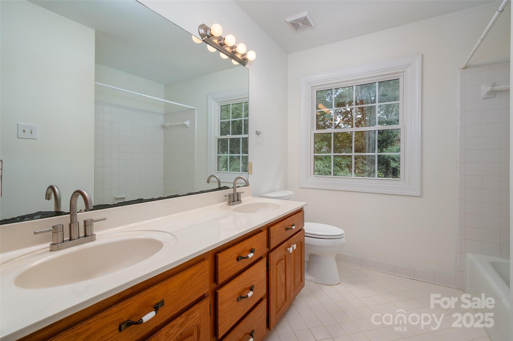 10105 Waterbrook Lane