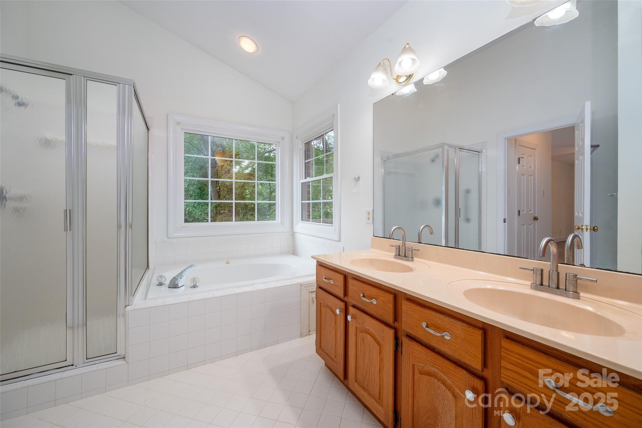 10105 Waterbrook Lane