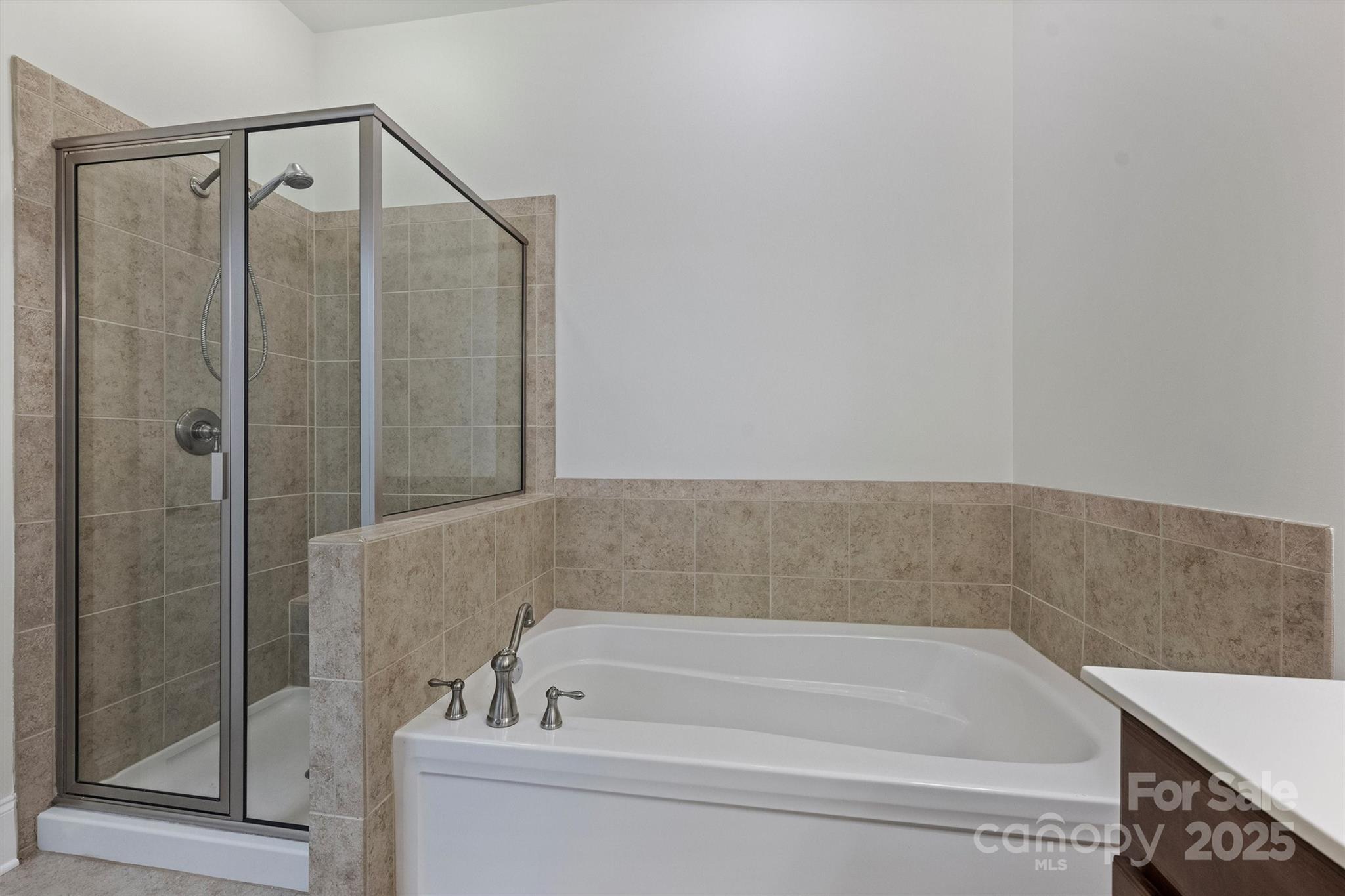 8238 Indigo Row