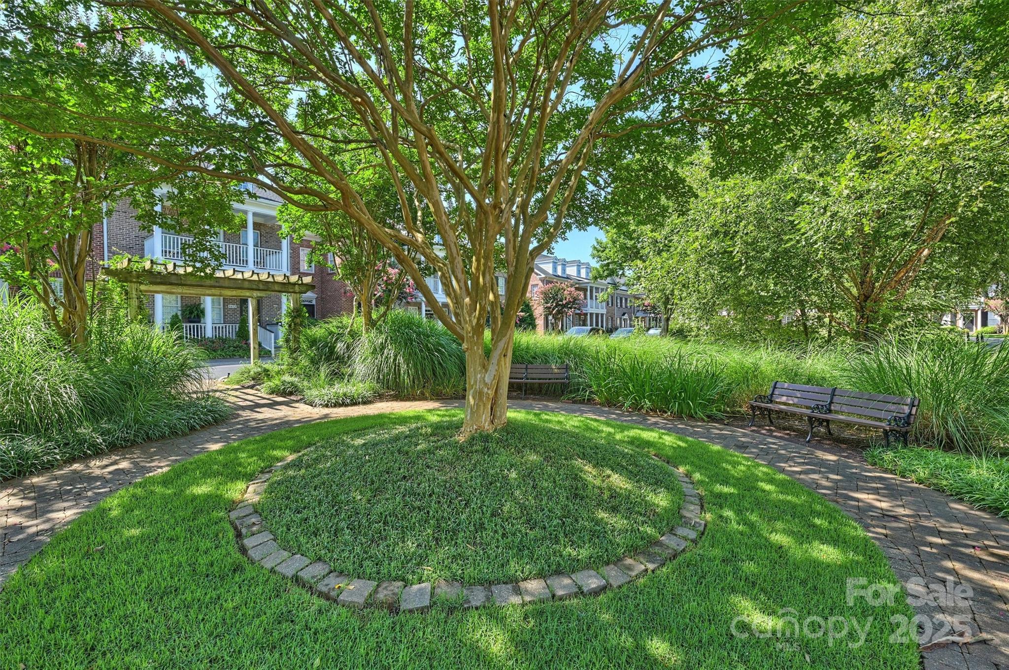 8238 Indigo Row