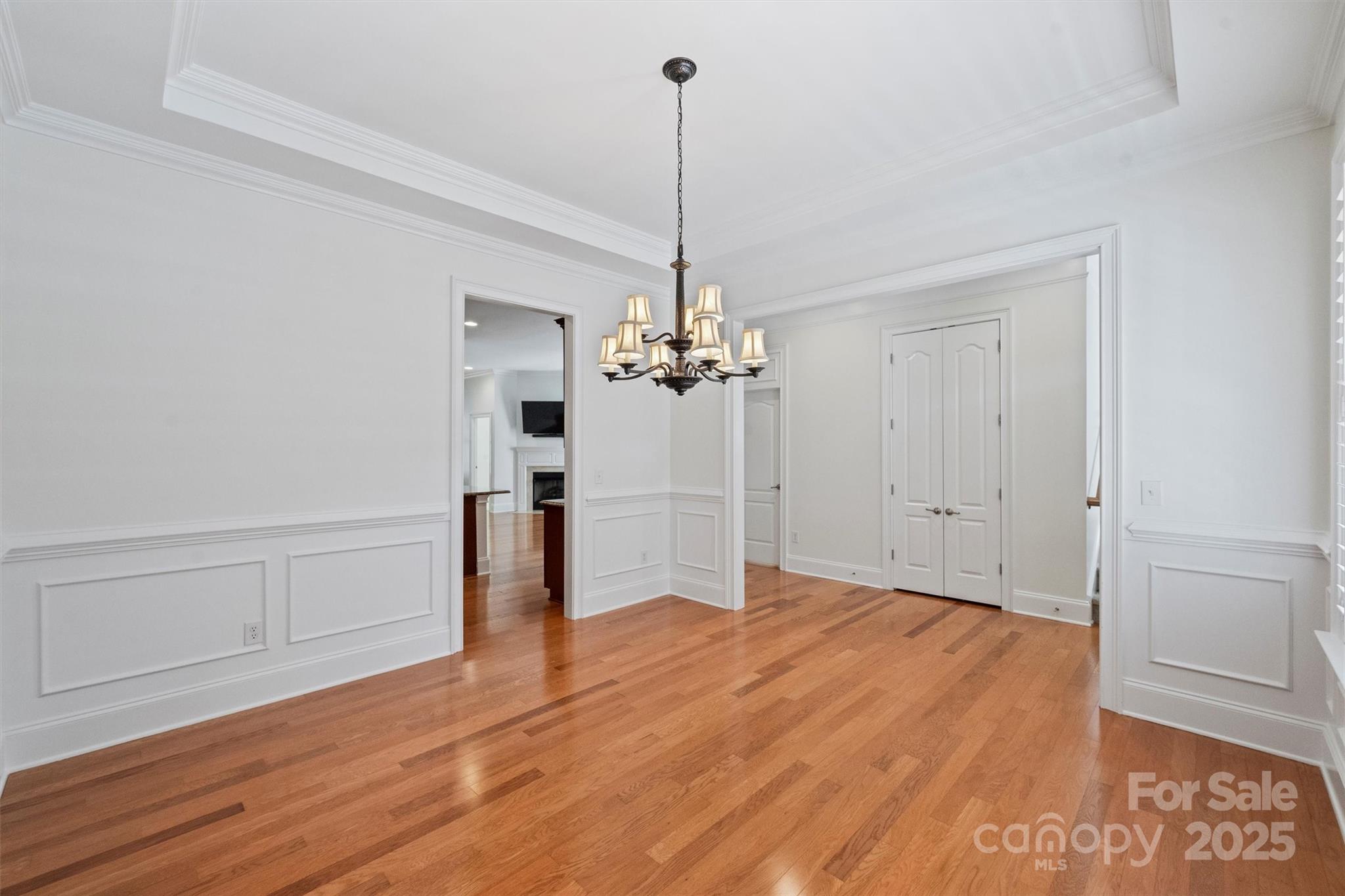 8238 Indigo Row