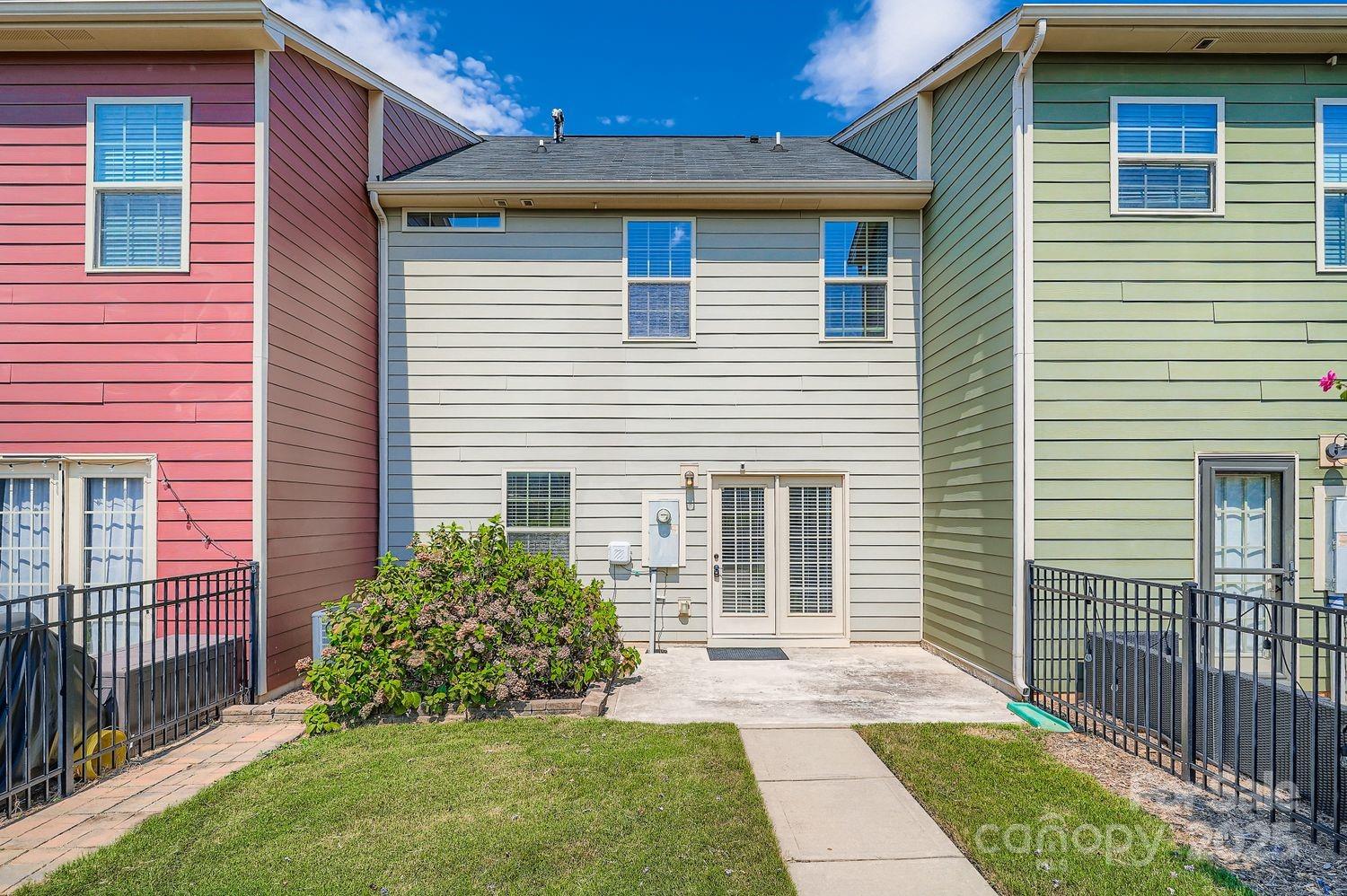 3315 Major Samuals Way