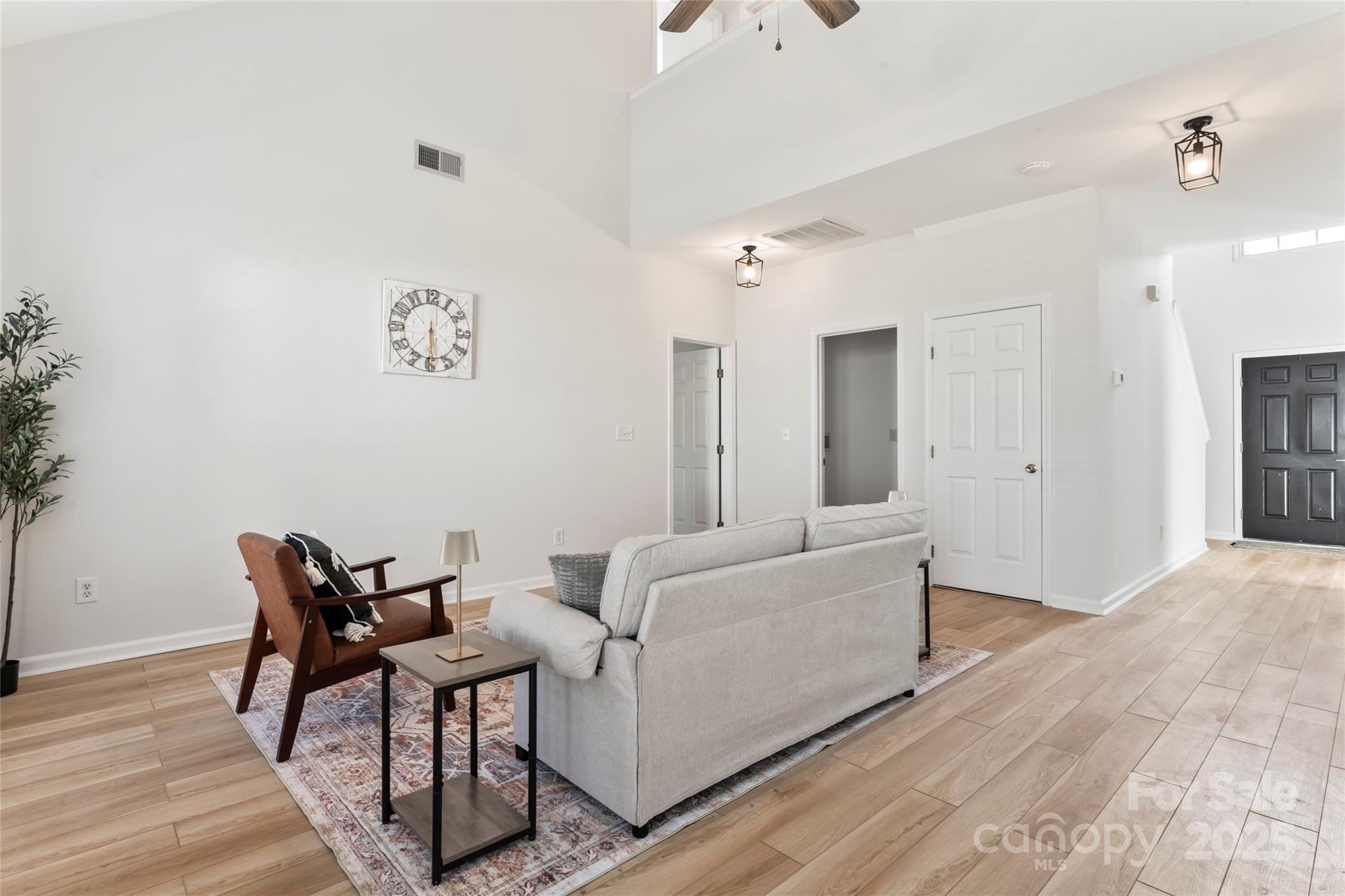 1836 Danny Court