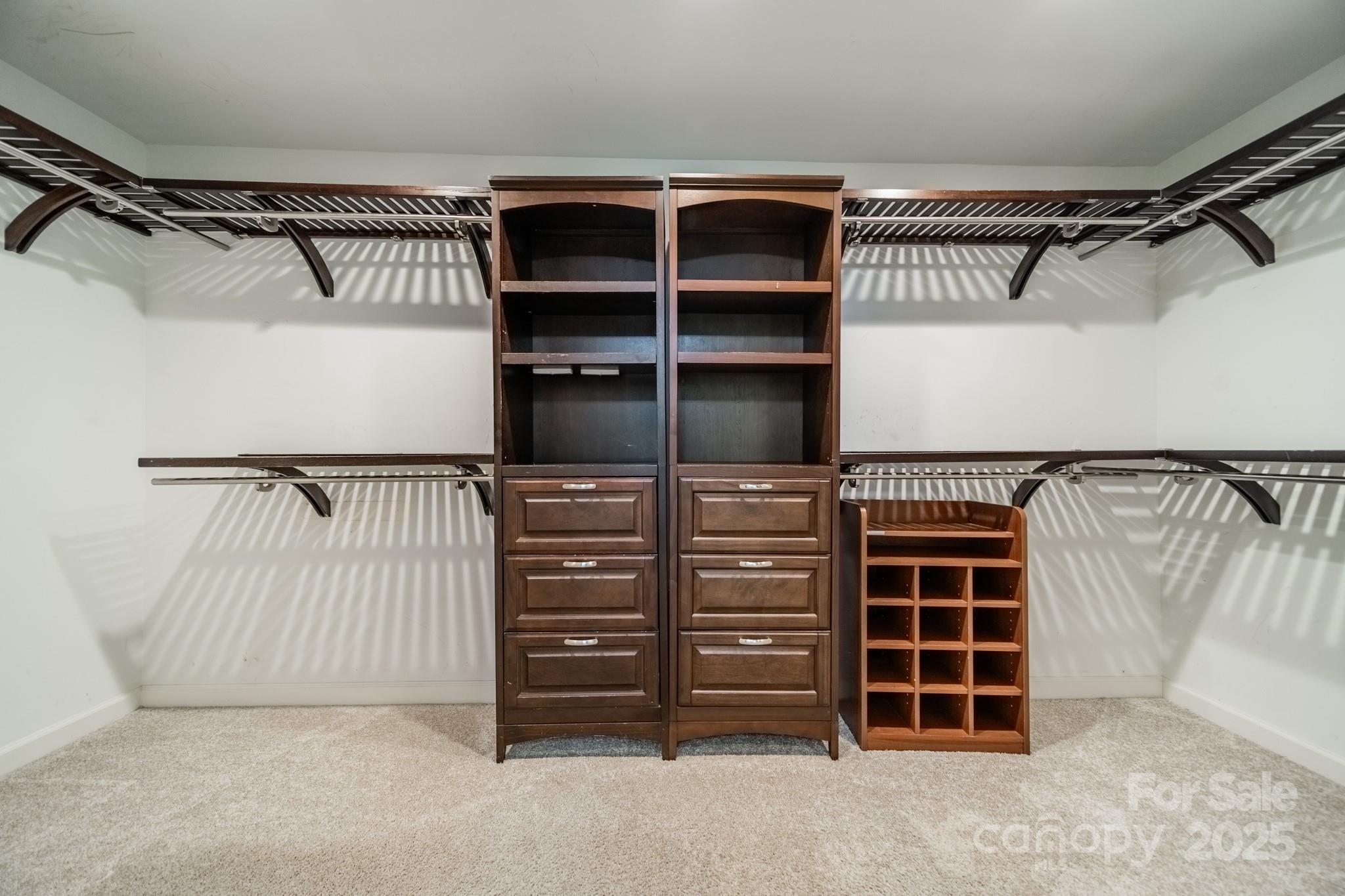 8504 Viking Drive