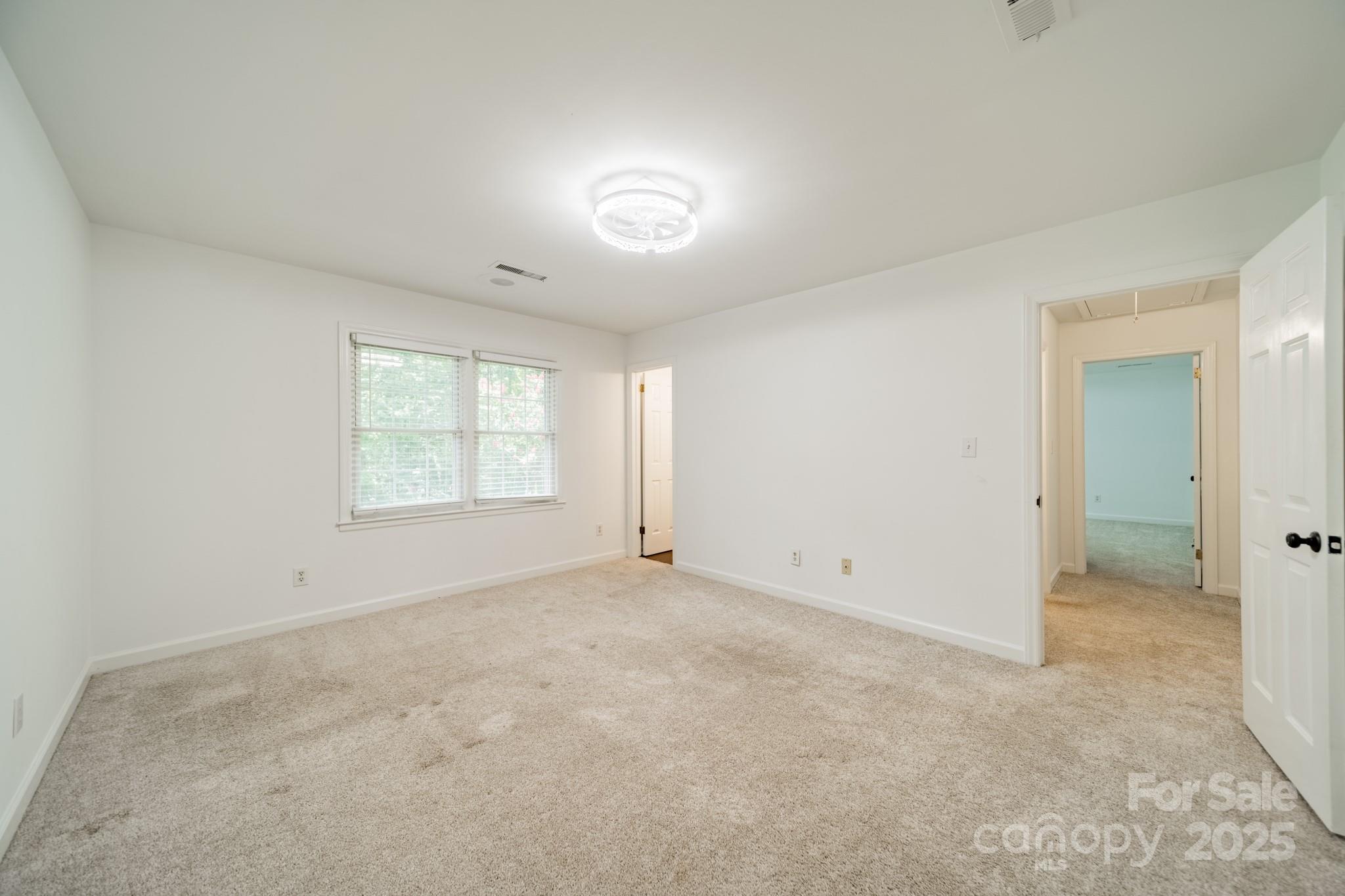 8504 Viking Drive