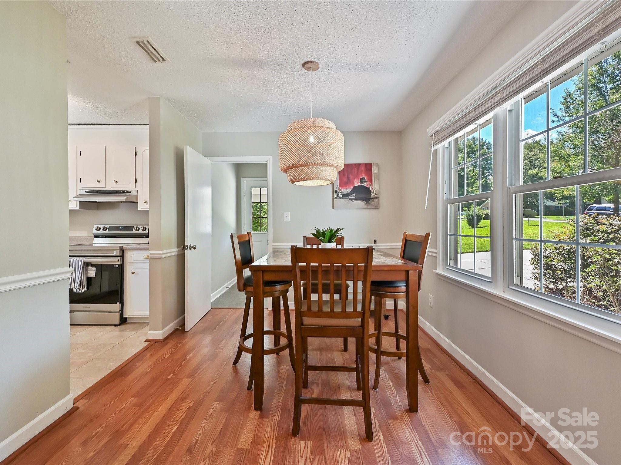 3808 Cobbleridge Drive