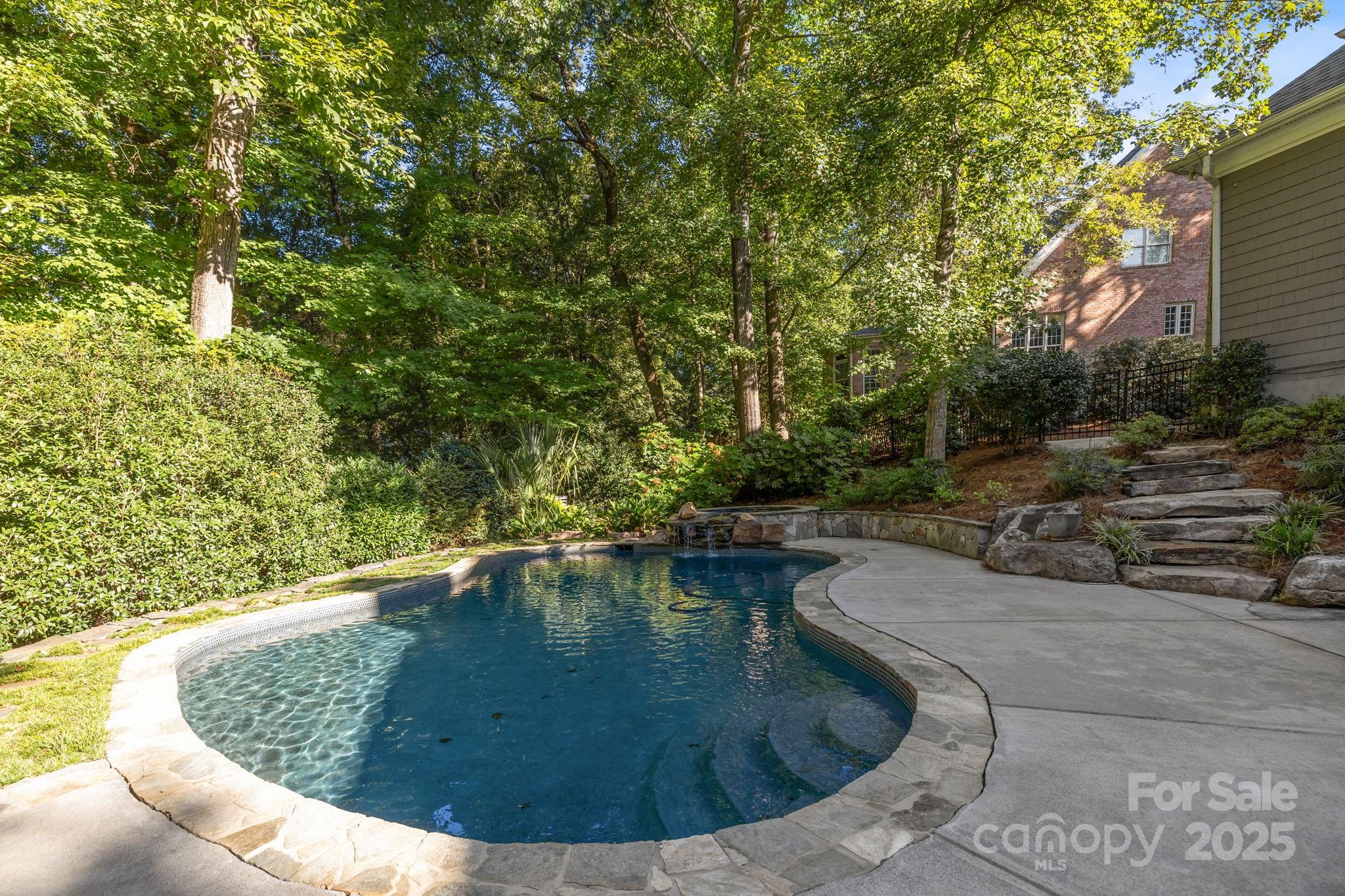 2718 Chessel Place