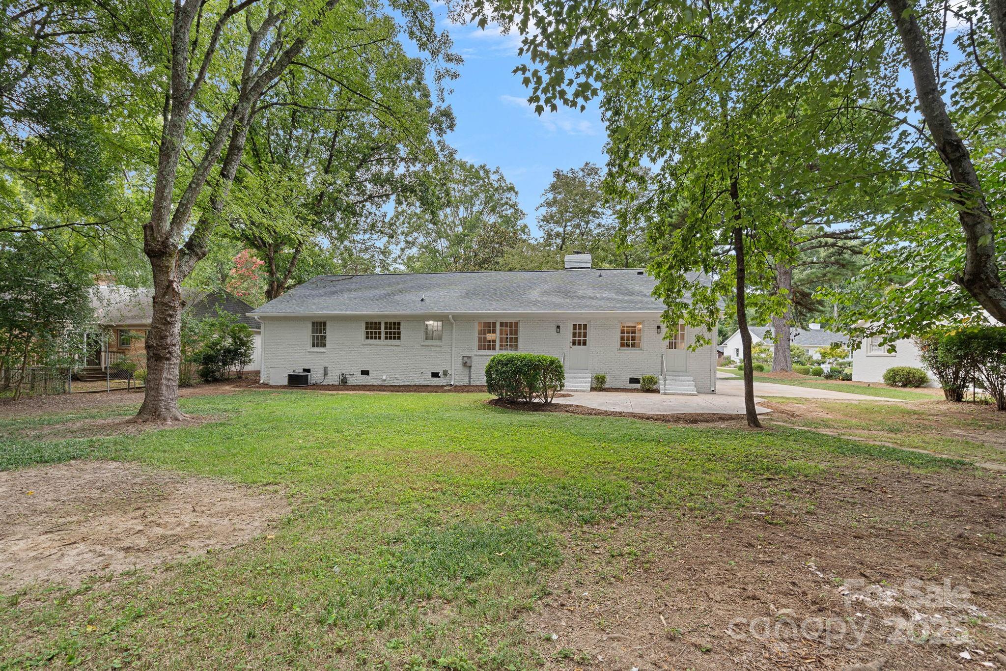 1330 Redcoat Drive