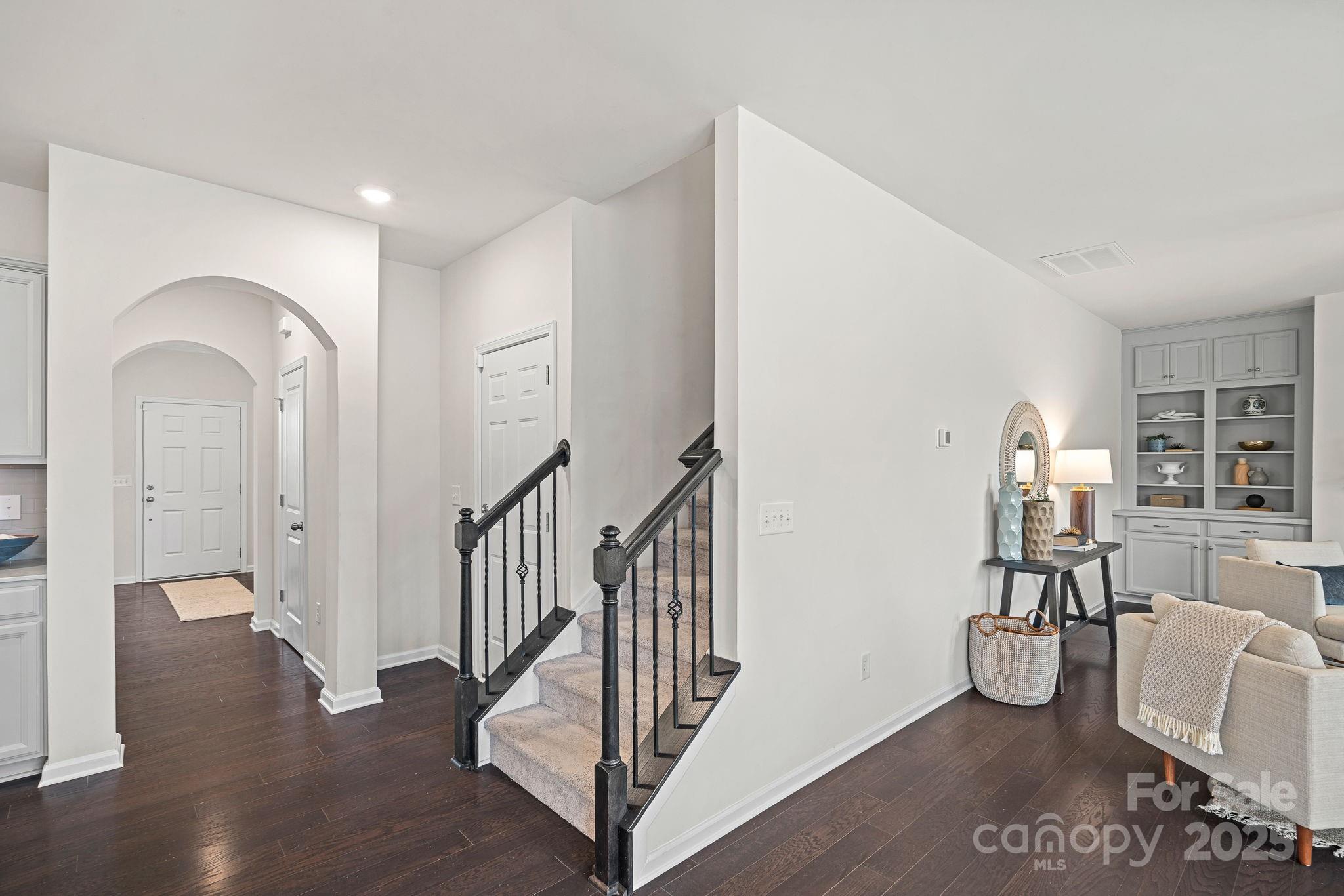 17325 Snug Harbor Road