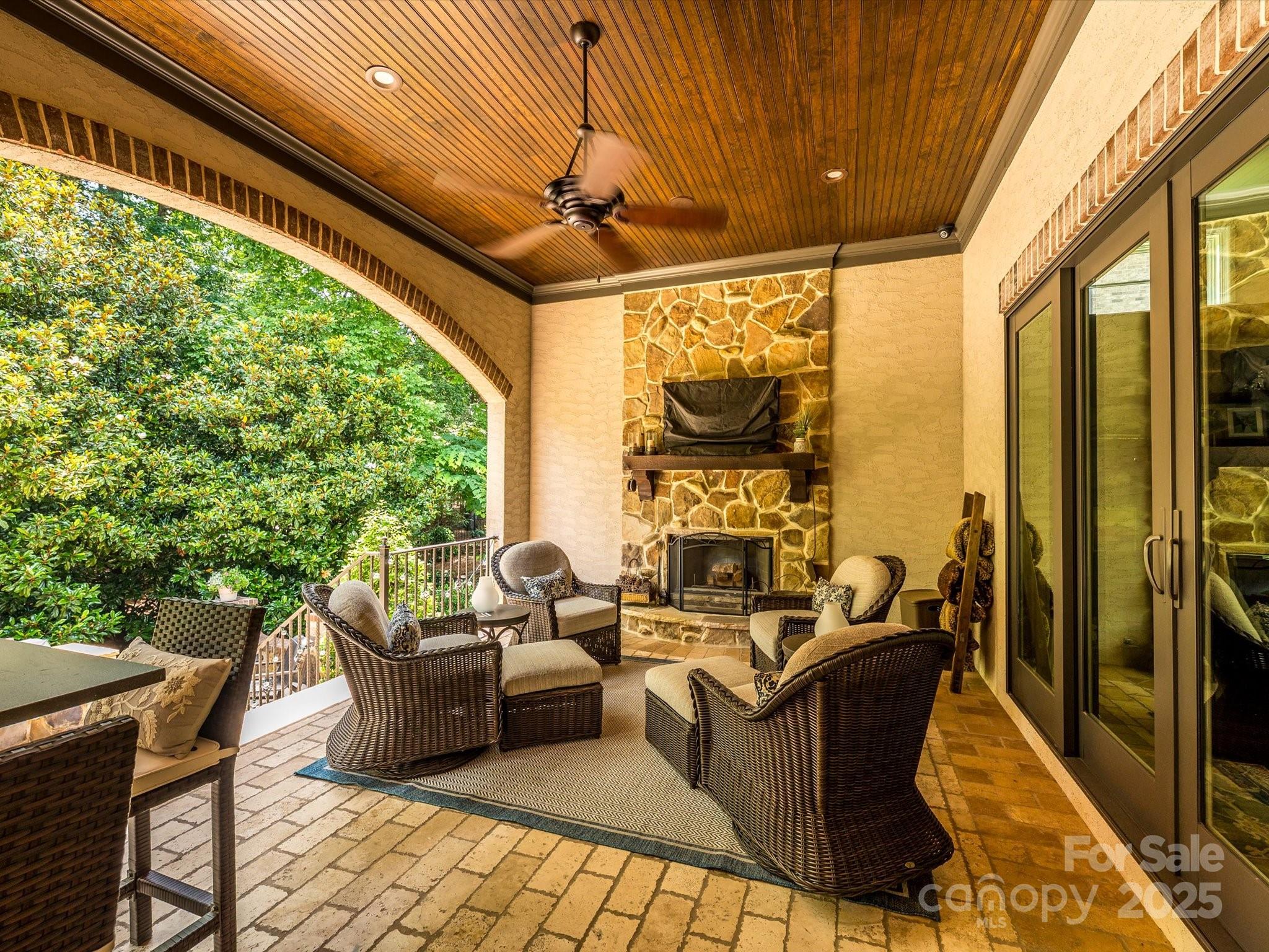 9002 Pine Laurel Drive