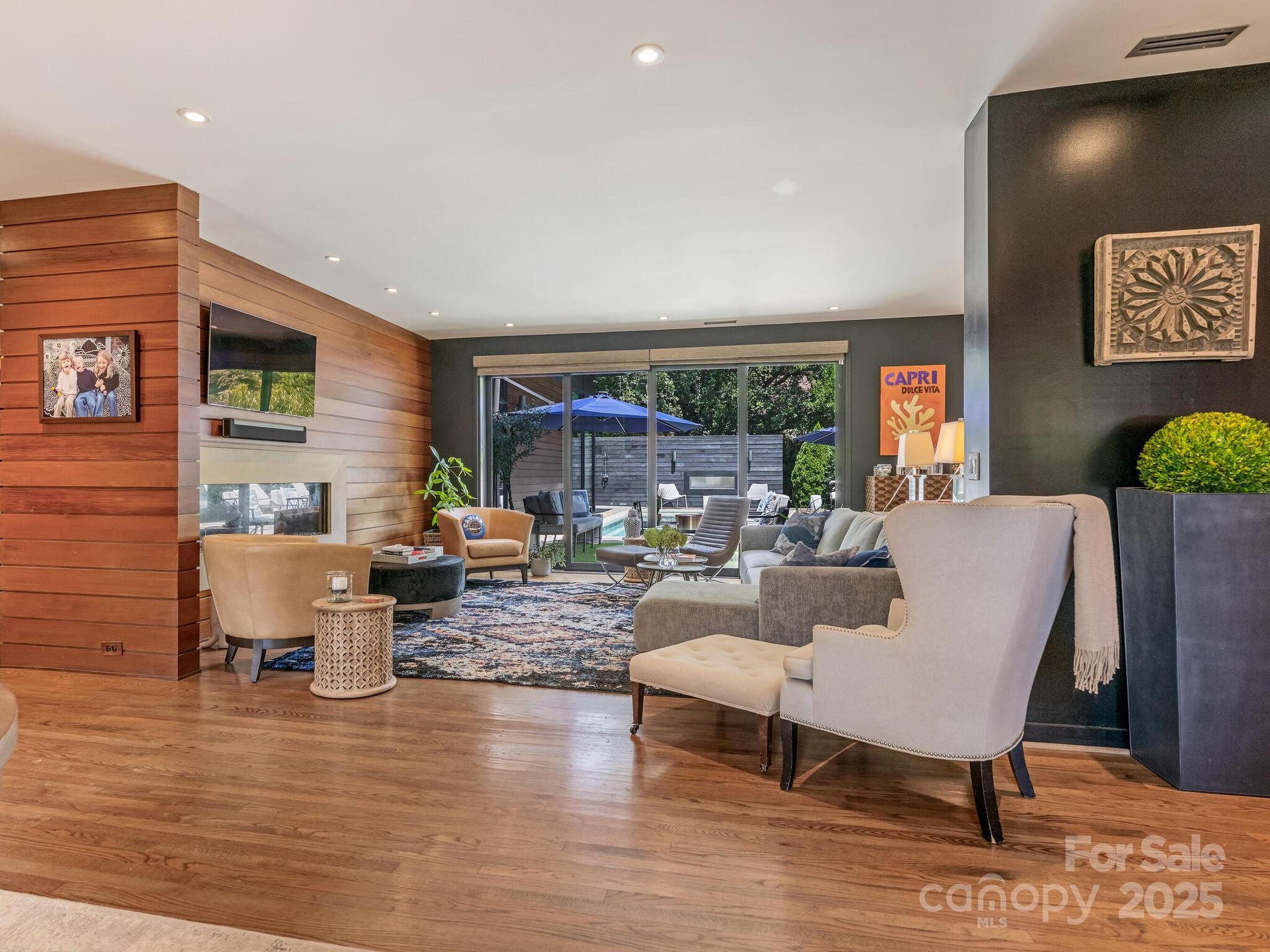 3637 Pelham Lane