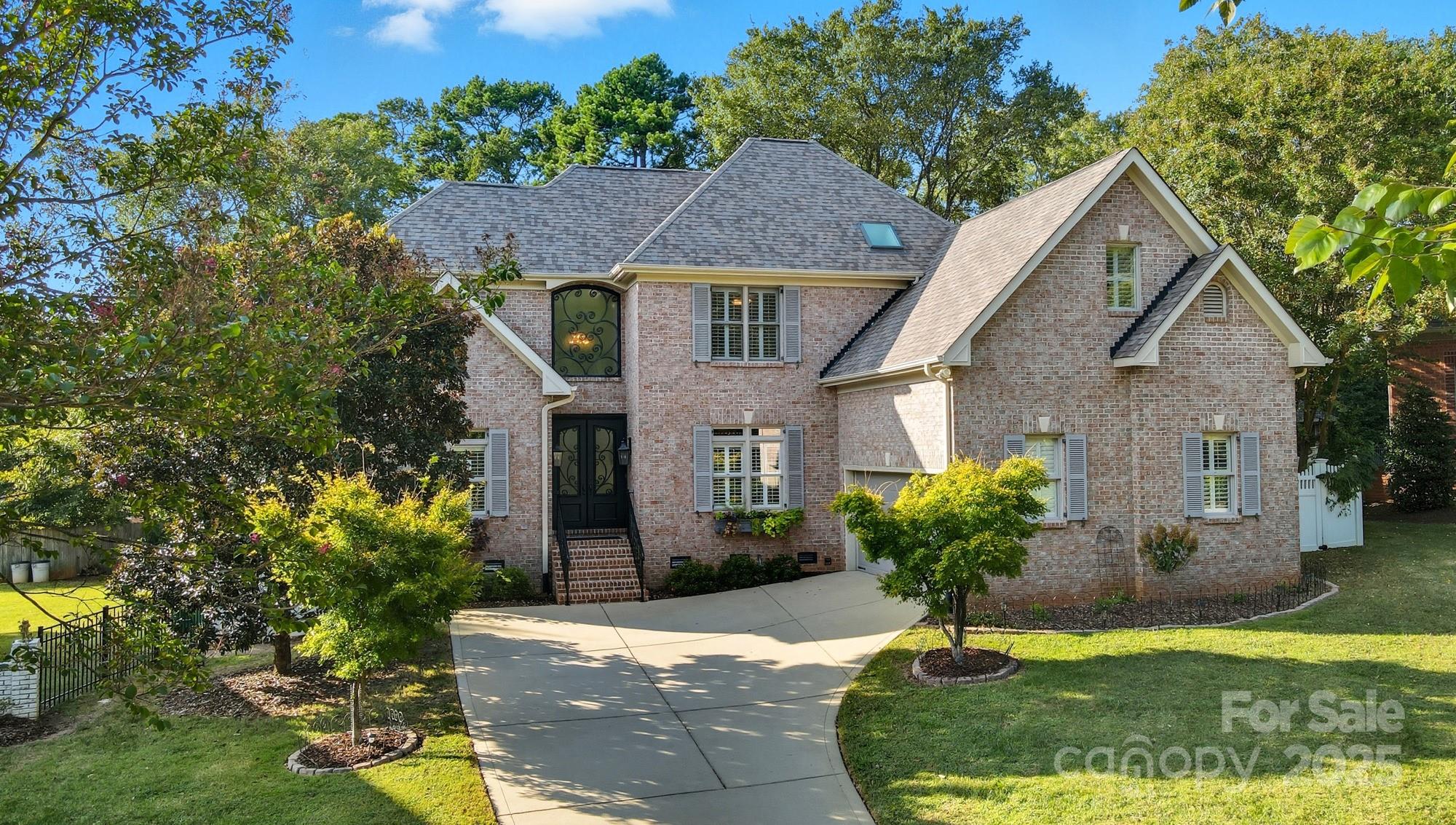 6768 Lynrose Court