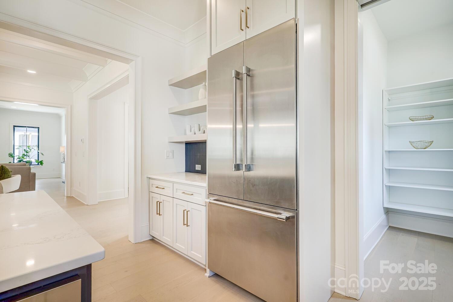 5511 Fairview Road