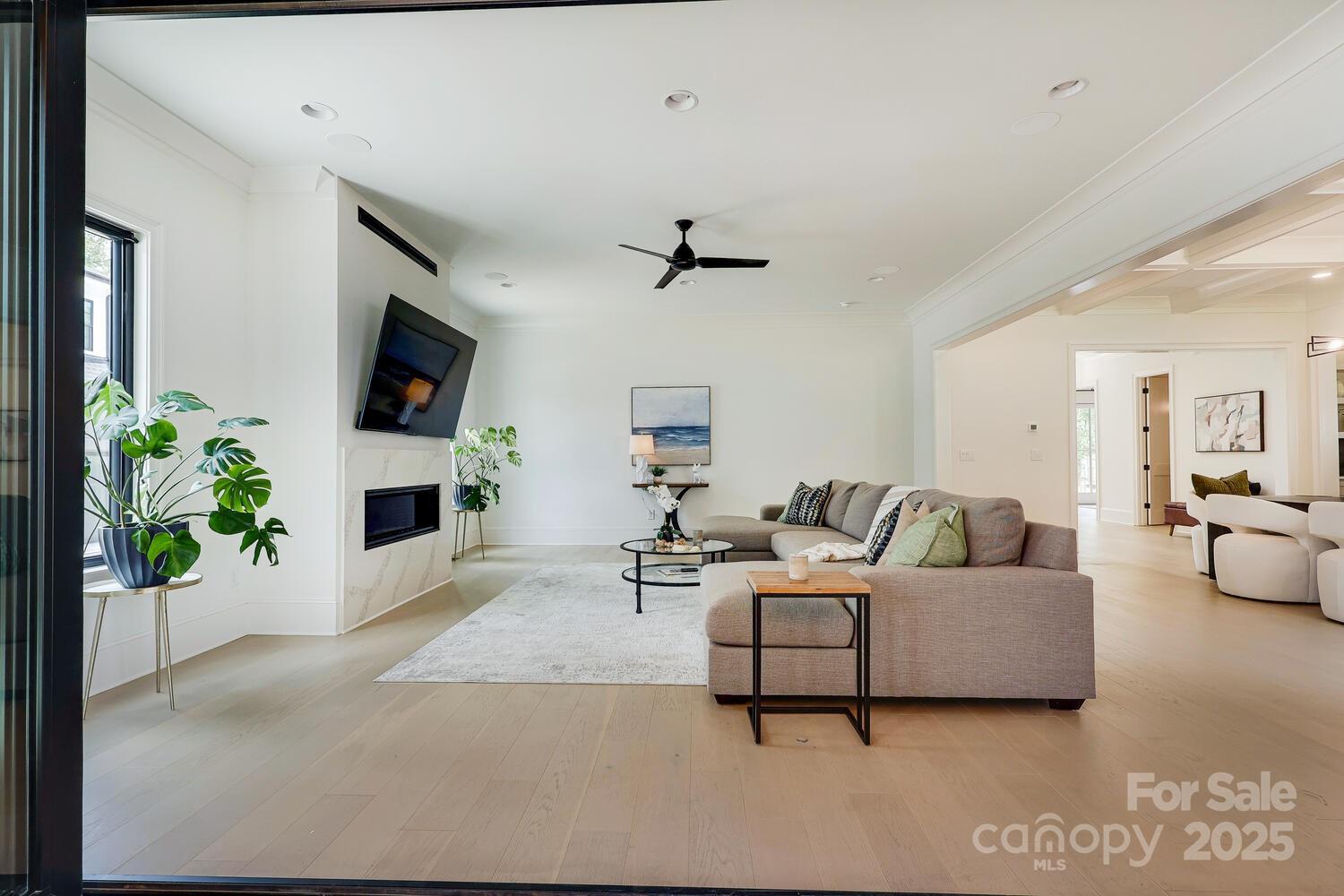 5511 Fairview Road