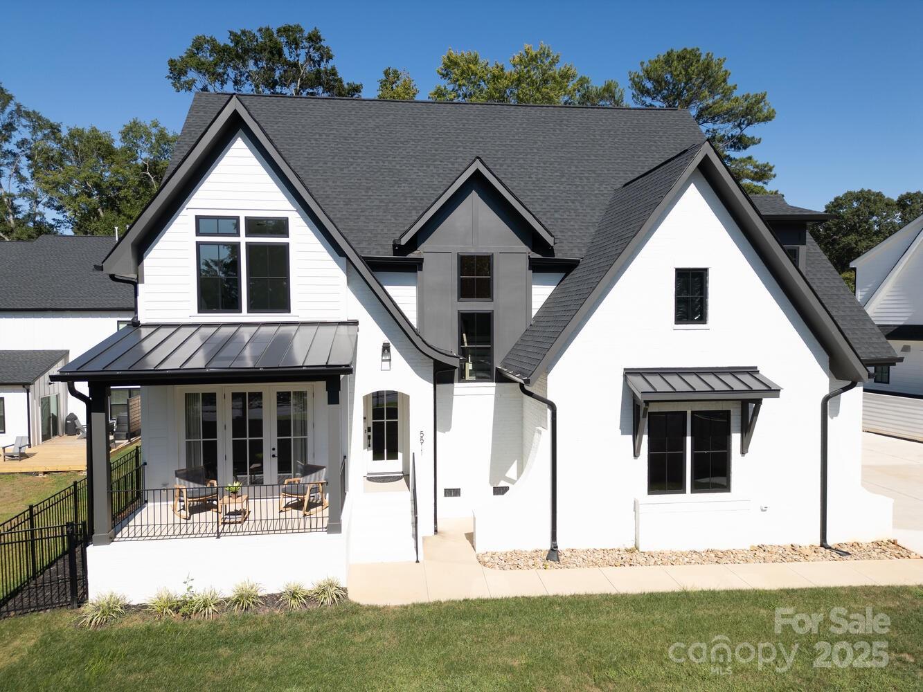 5511 Fairview Road