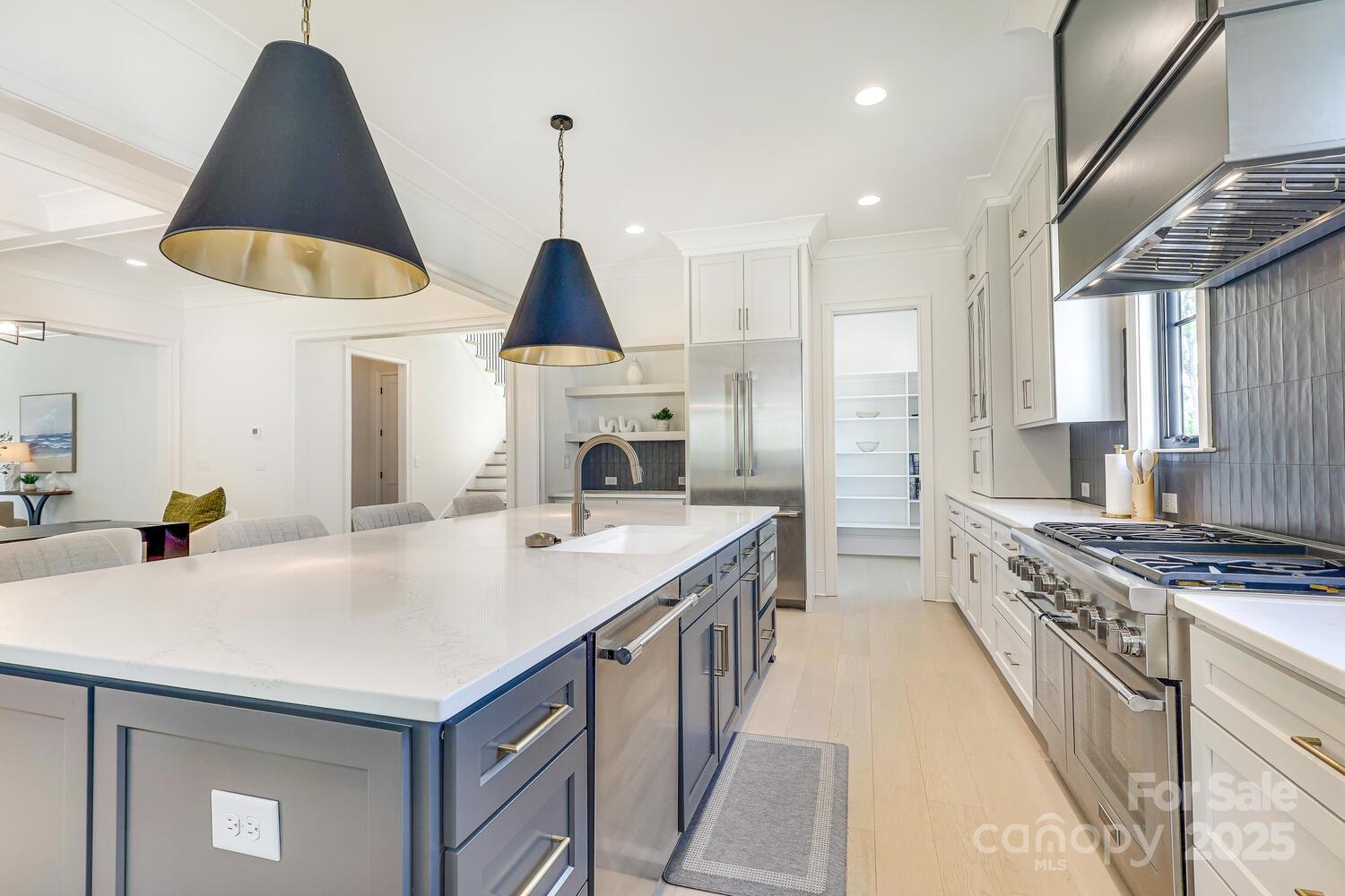 5511 Fairview Road