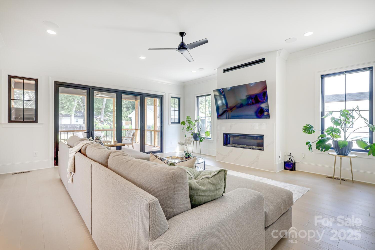 5511 Fairview Road