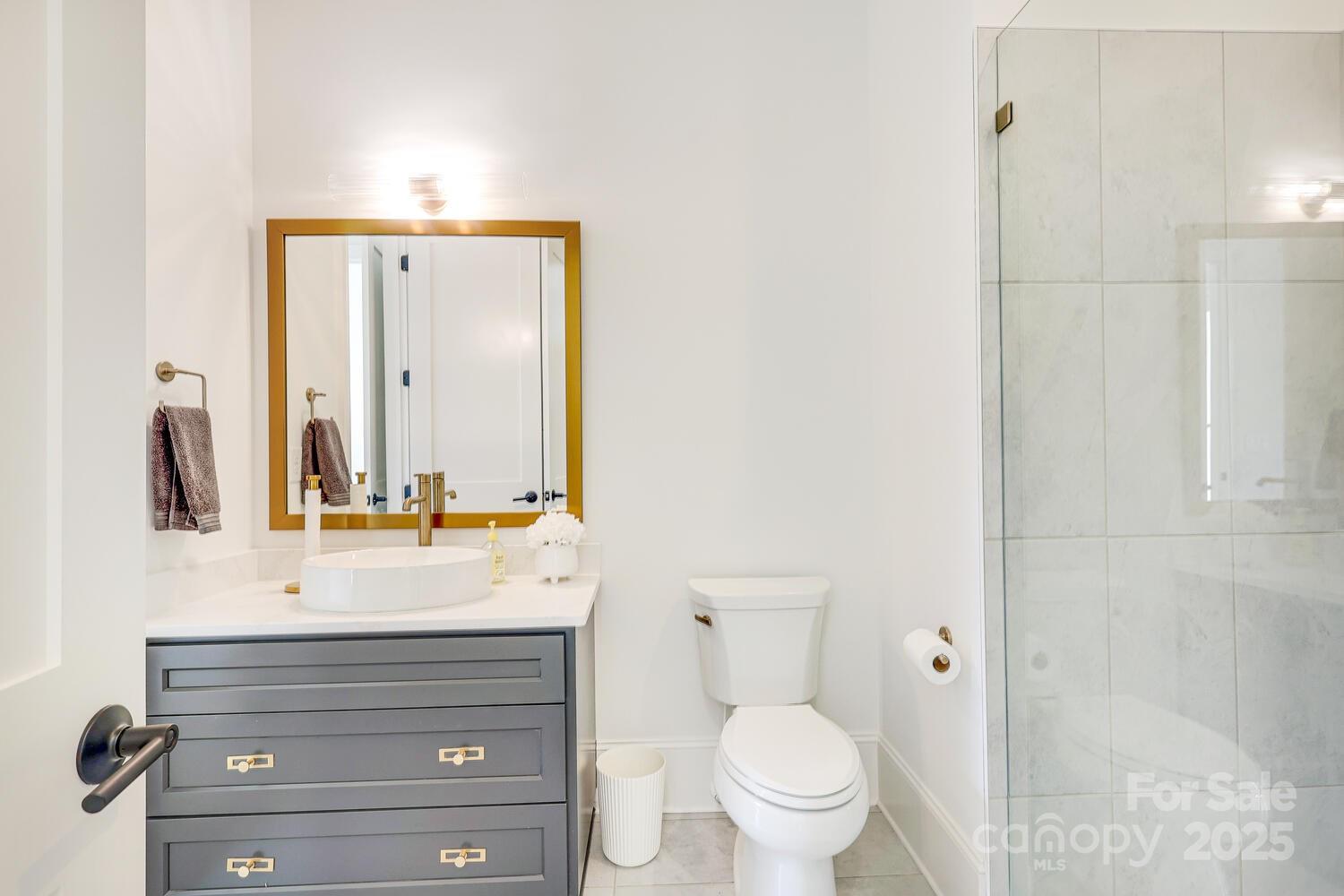 5511 Fairview Road
