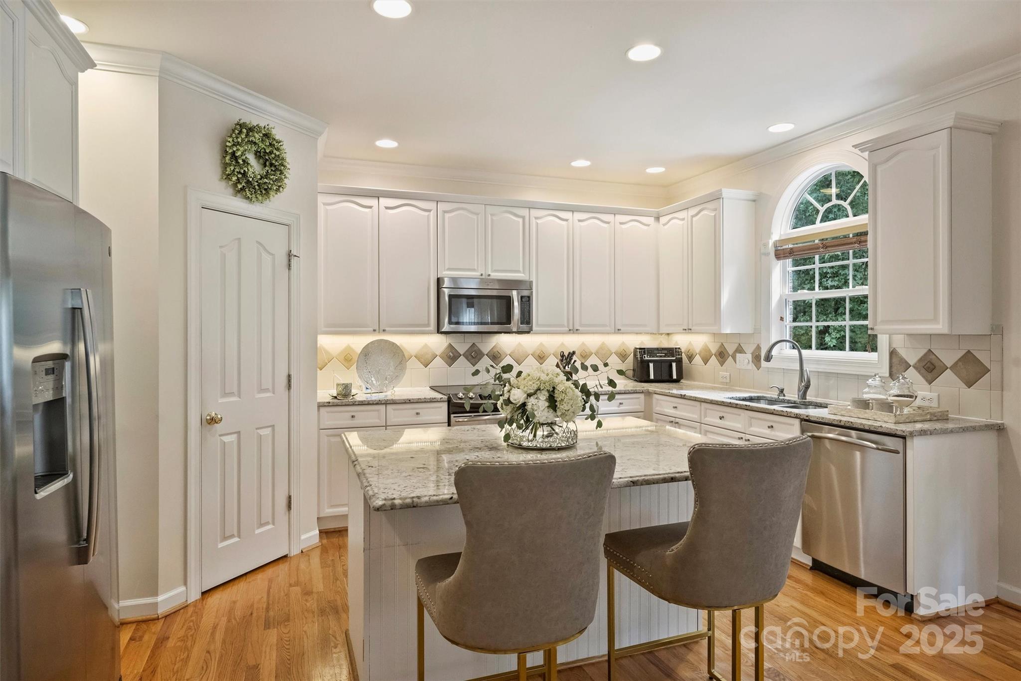 10421 Sundance Court