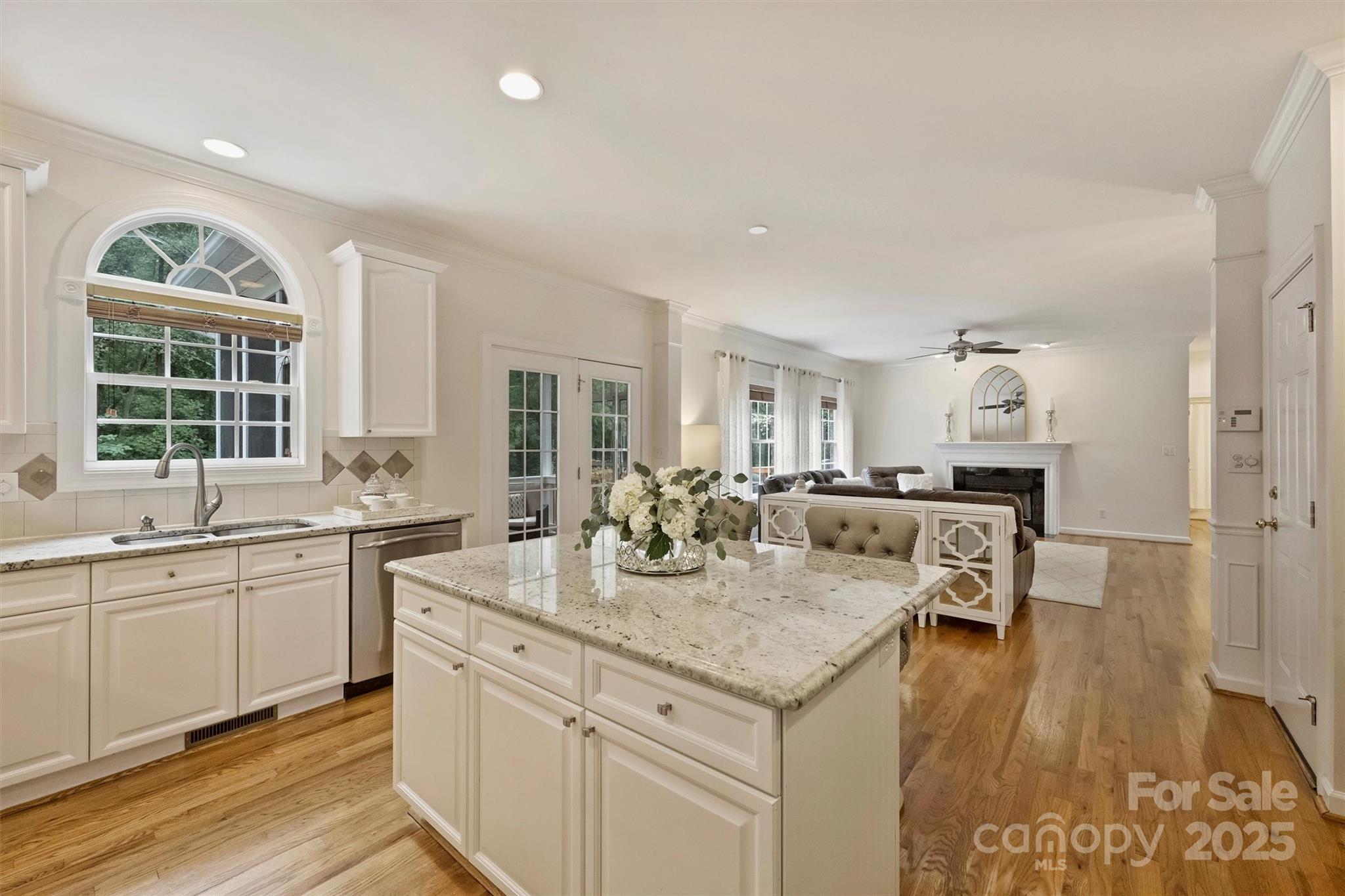 10421 Sundance Court