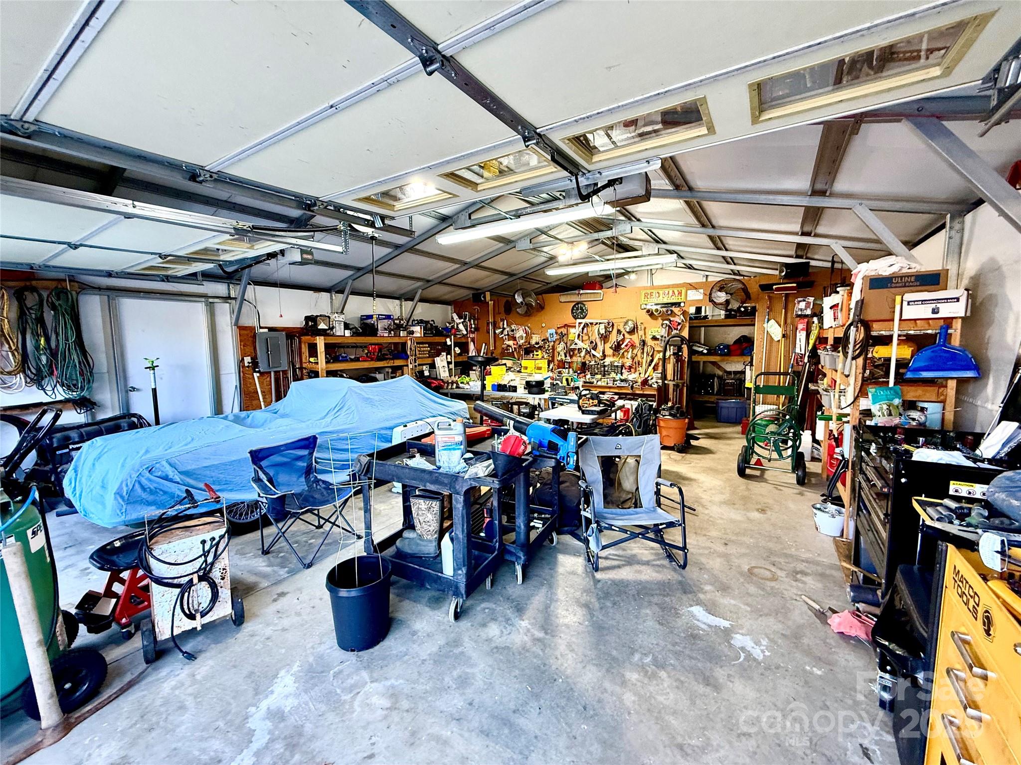7632 Rolling Hill Road