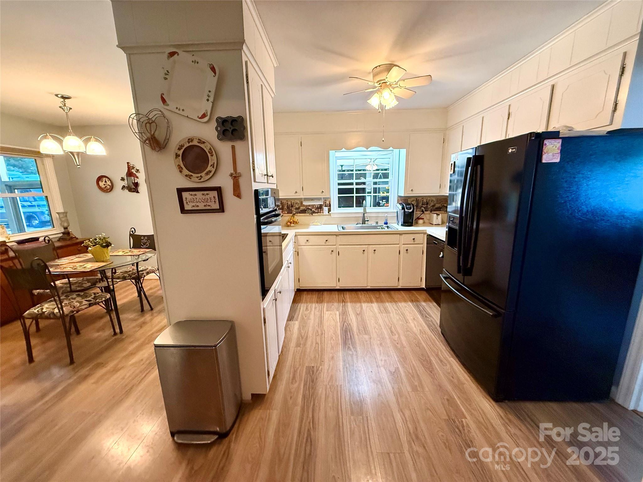 7632 Rolling Hill Road