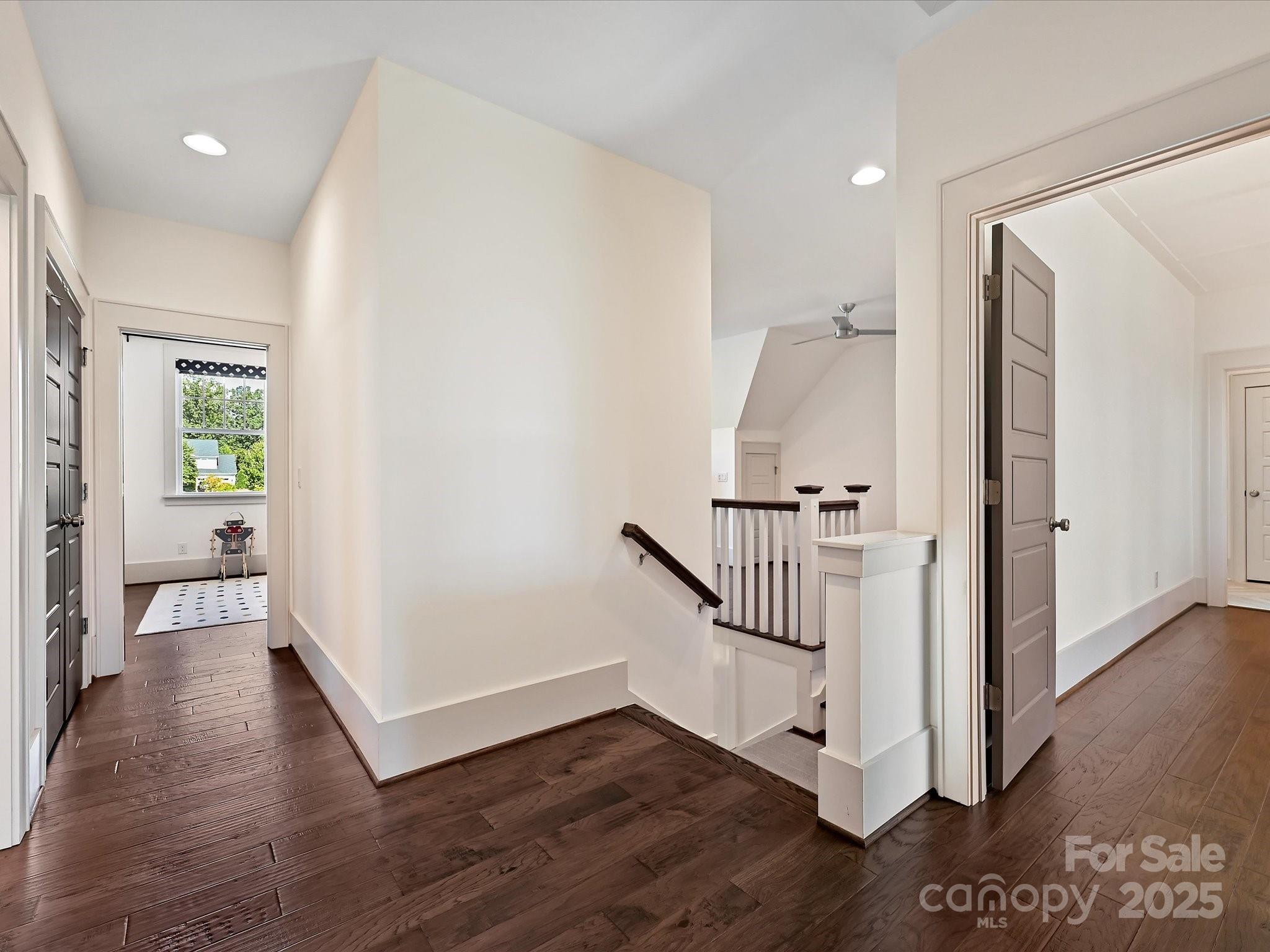 423 Rocking Chair Lane
