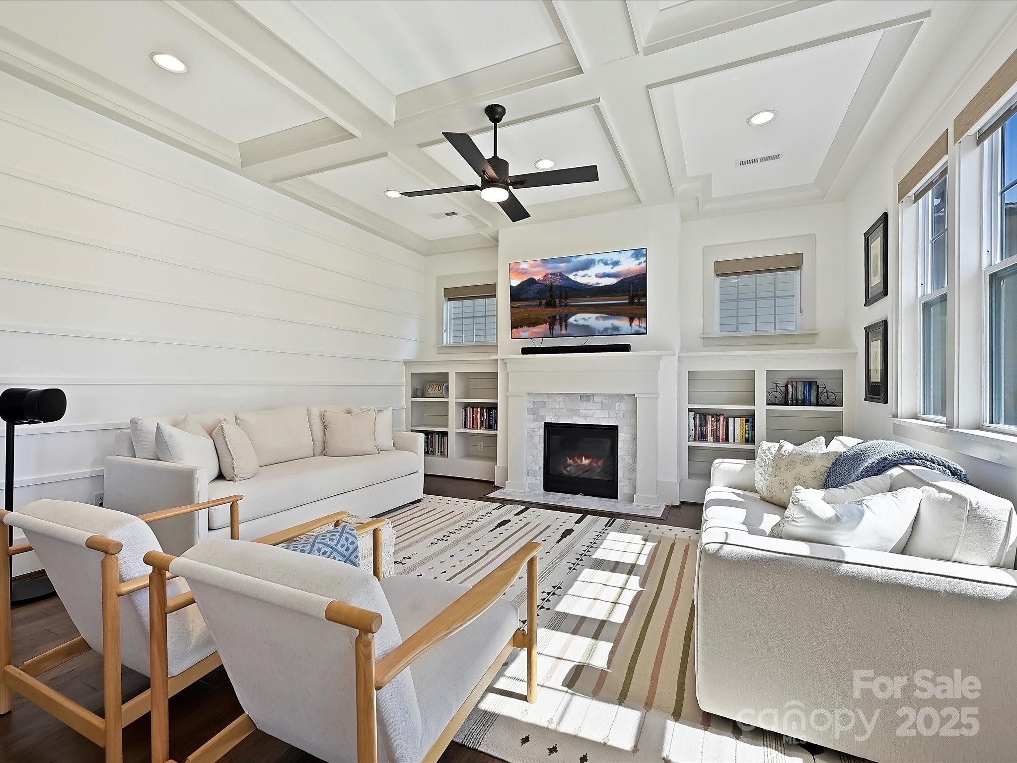 423 Rocking Chair Lane