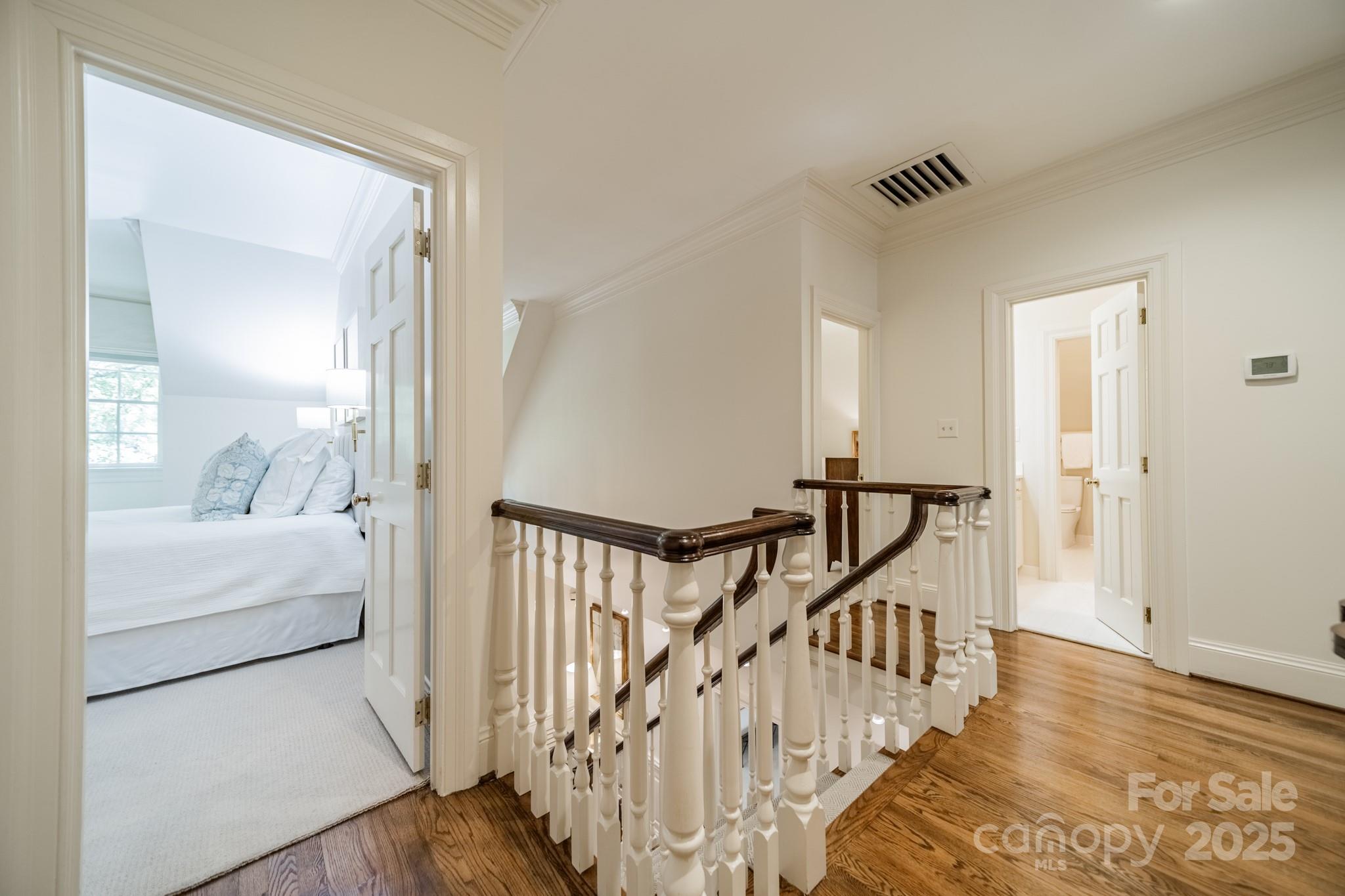 621 Hungerford Place
