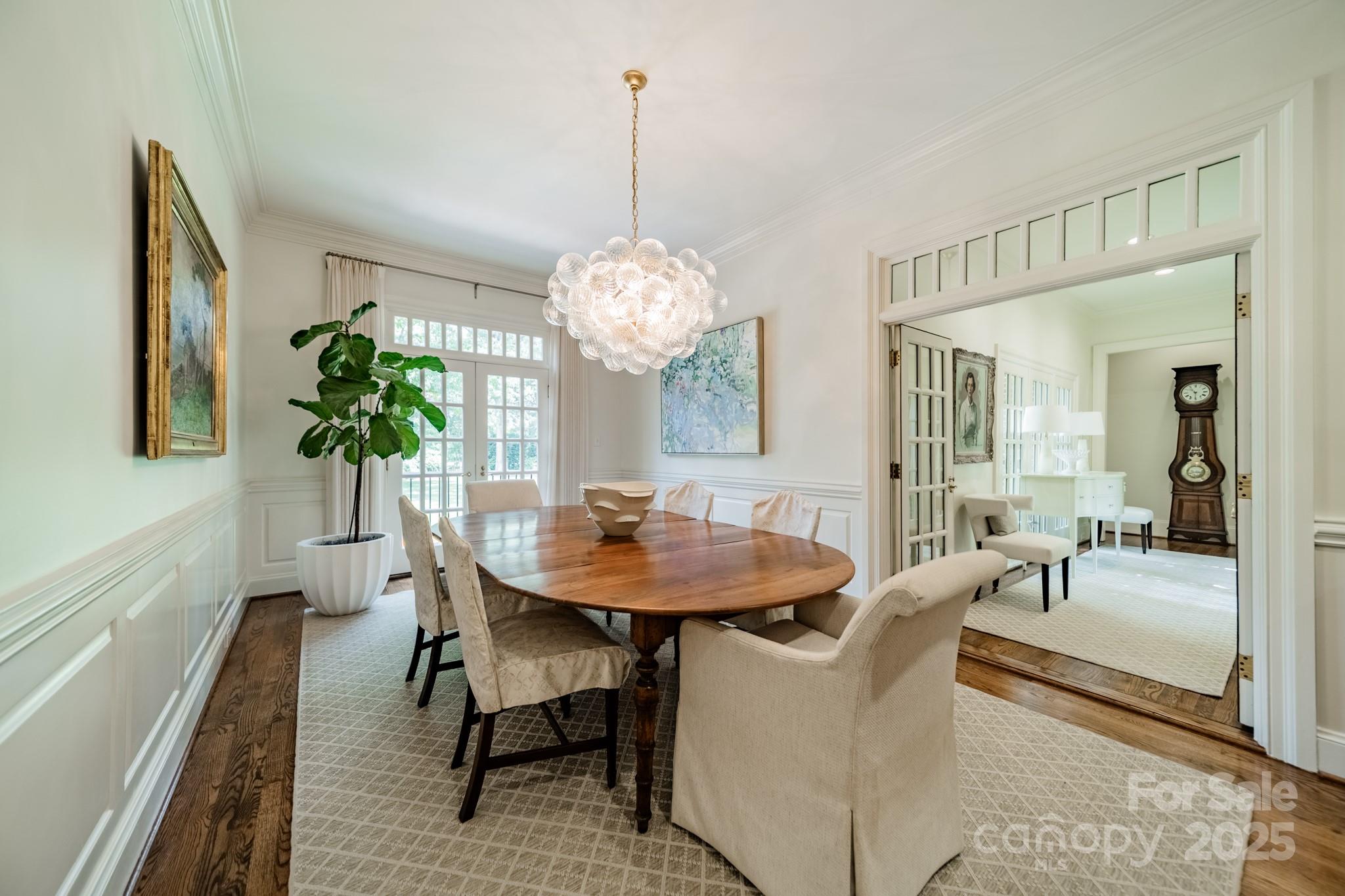 621 Hungerford Place