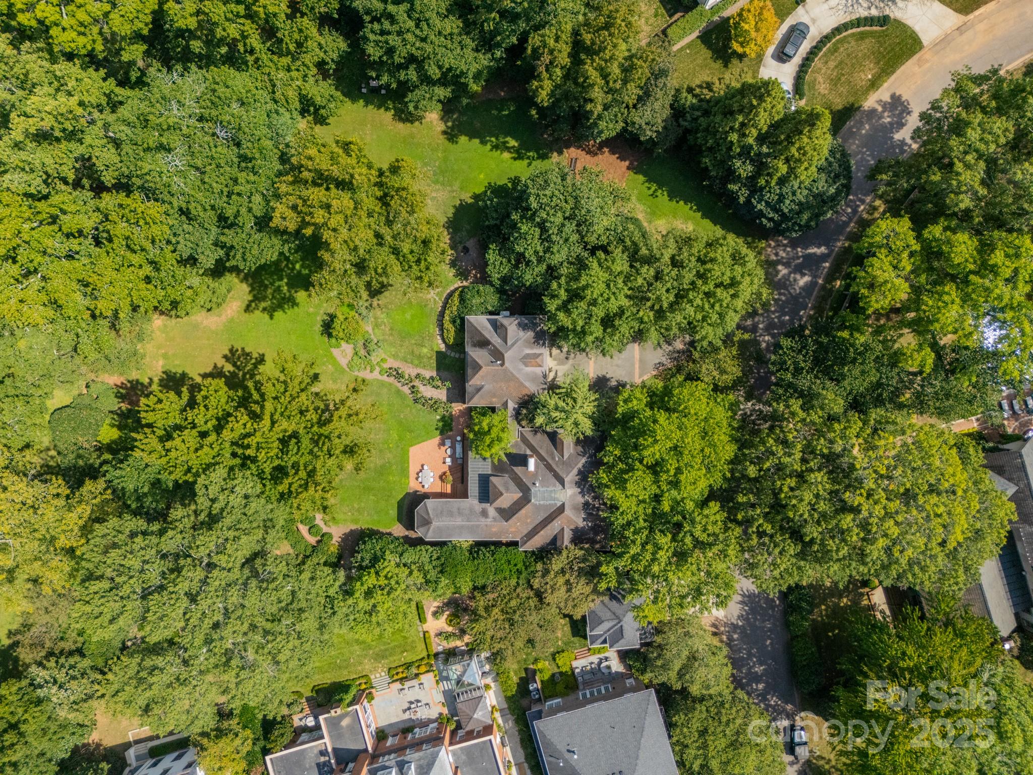 621 Hungerford Place