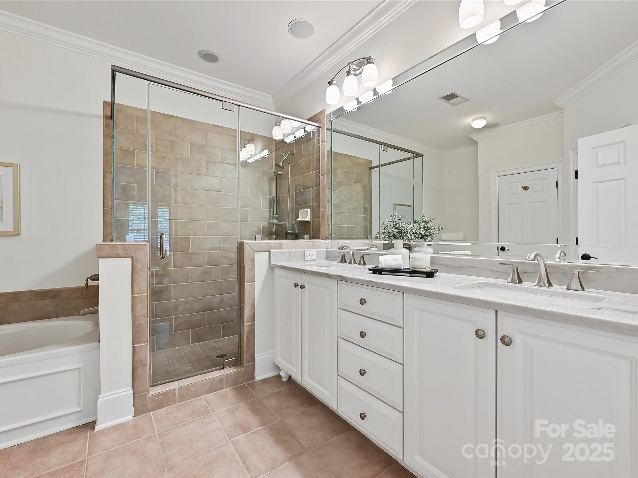 6708 Louisburg Square Lane