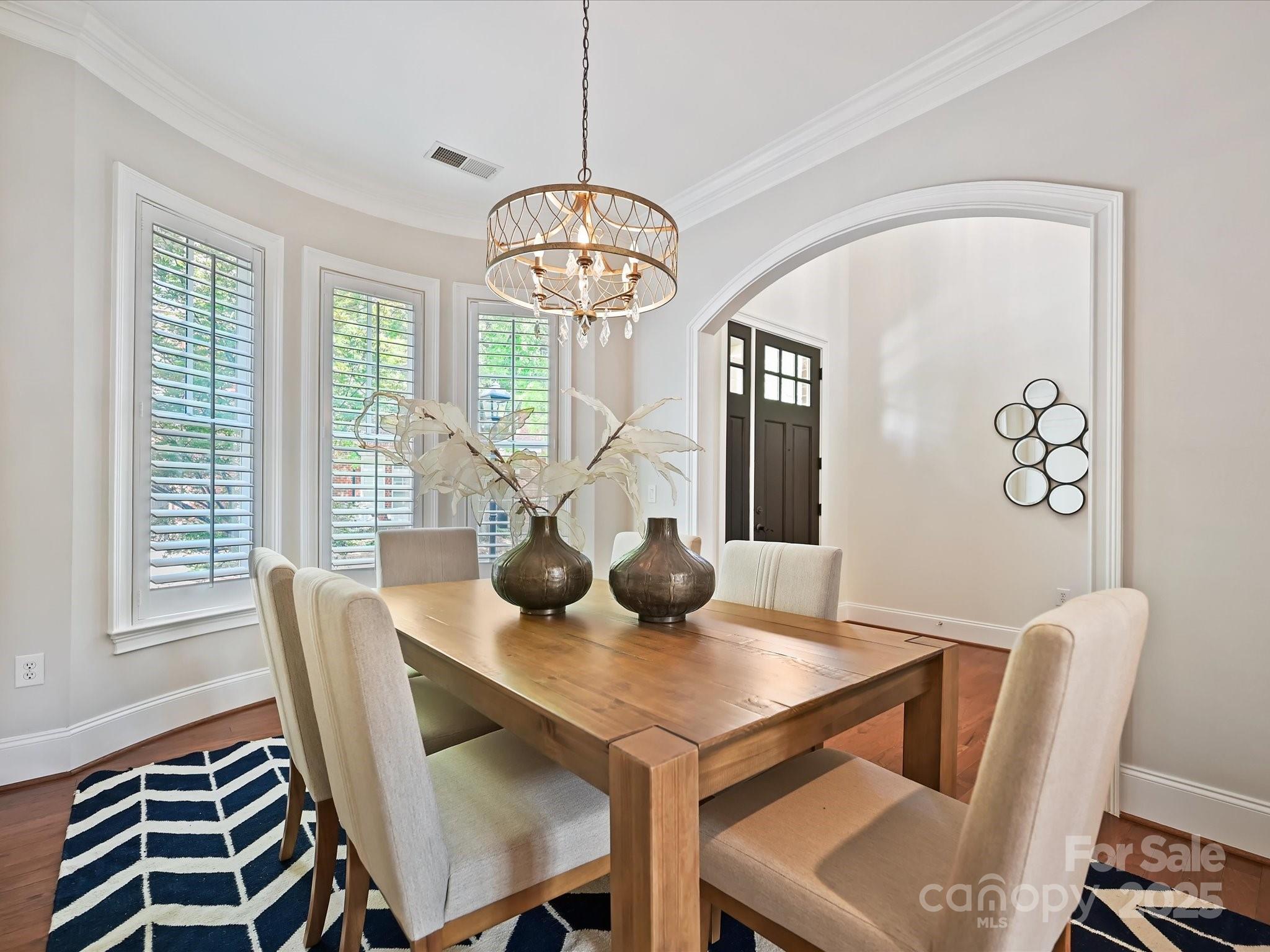 6708 Louisburg Square Lane
