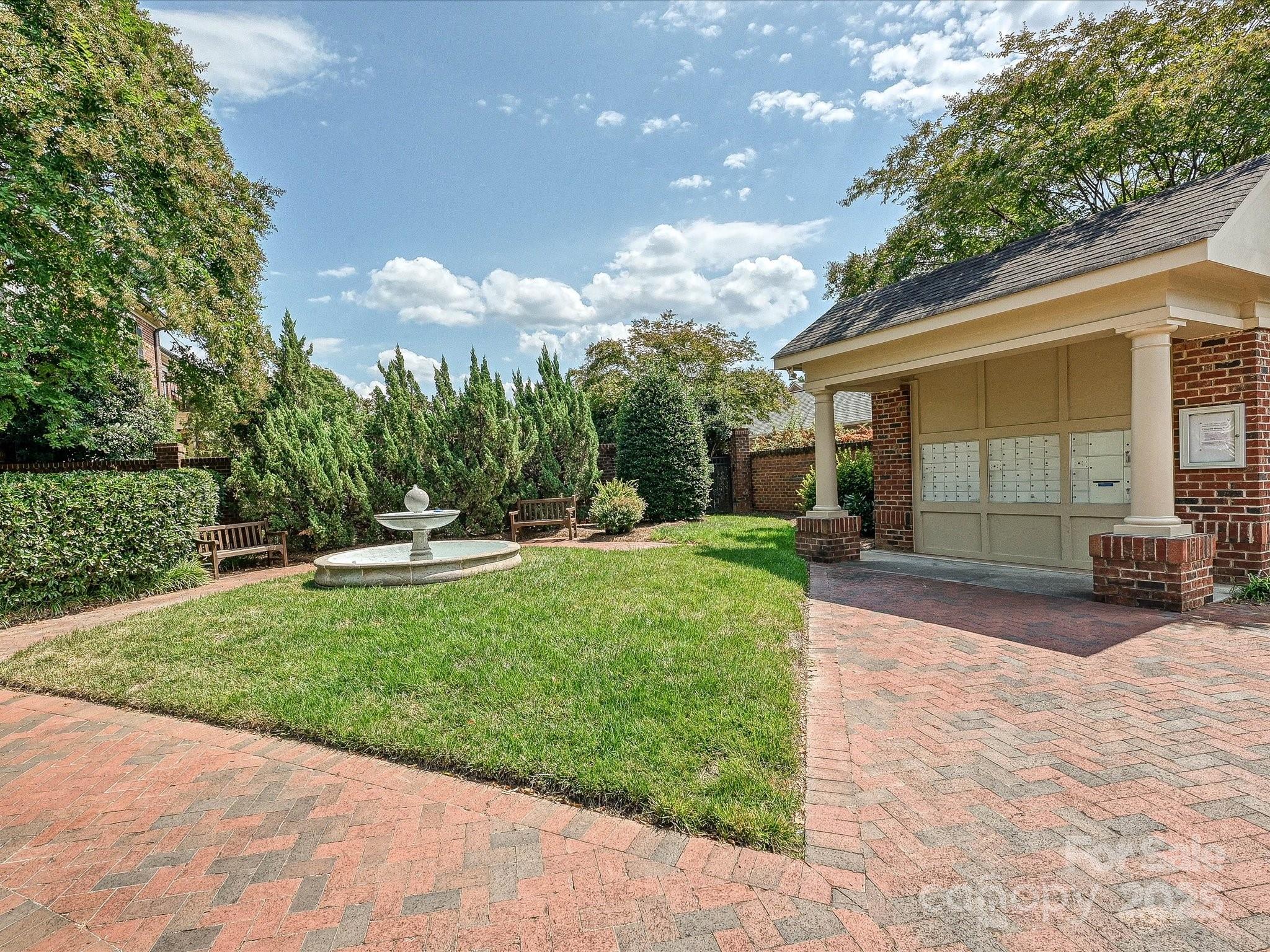 6708 Louisburg Square Lane