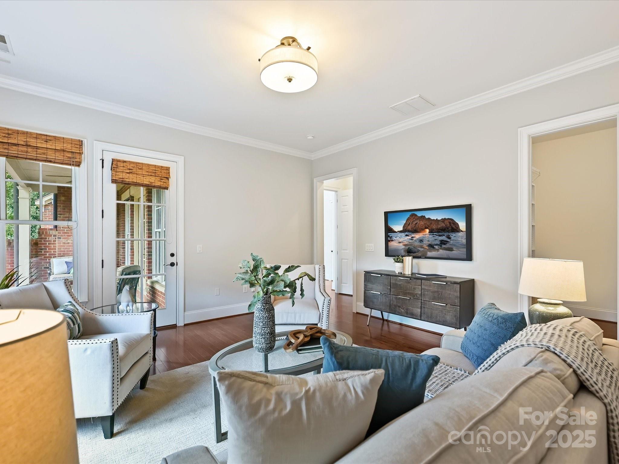 6708 Louisburg Square Lane