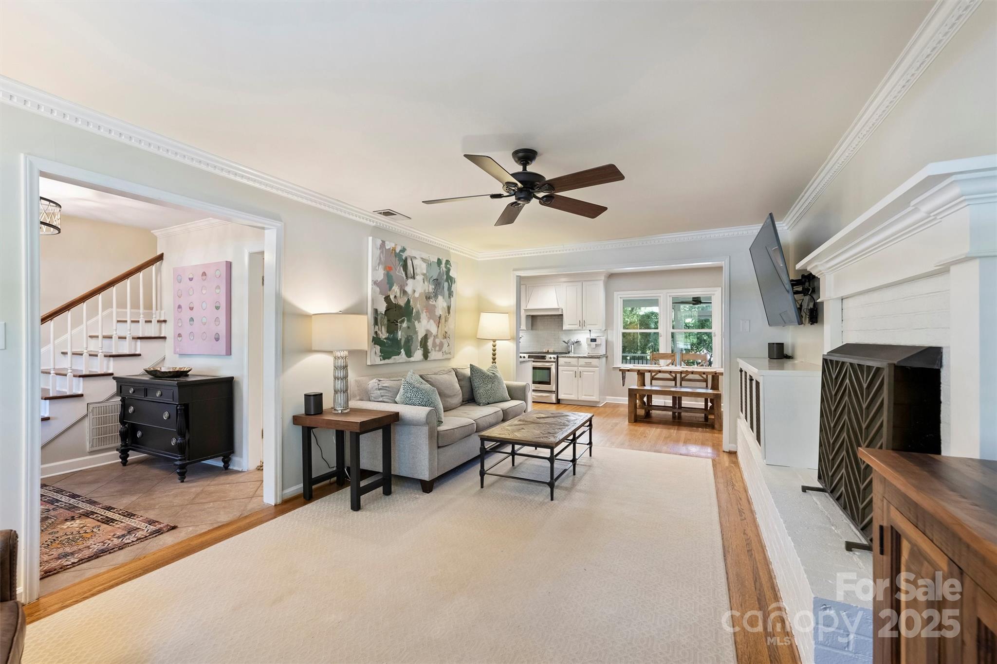3707 Sulkirk Road