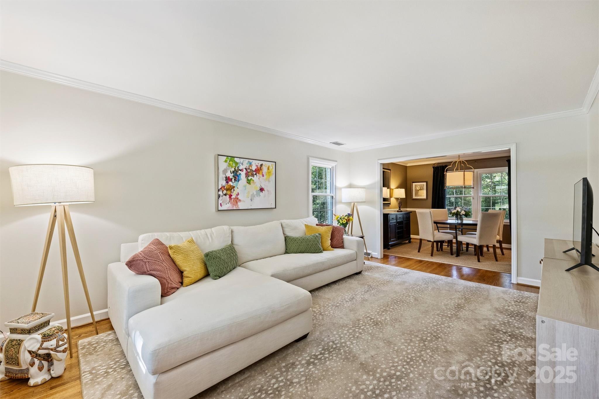 3707 Sulkirk Road