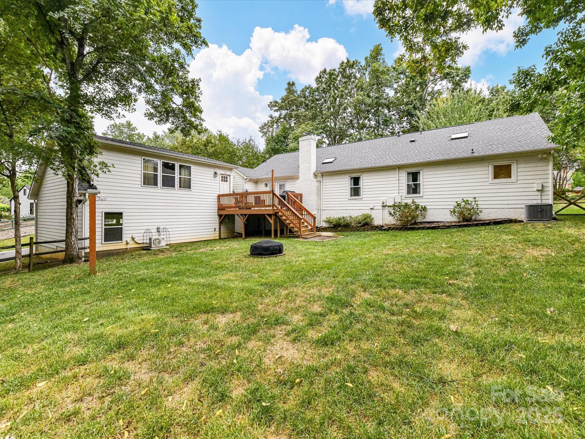 4941 Virginian Lane