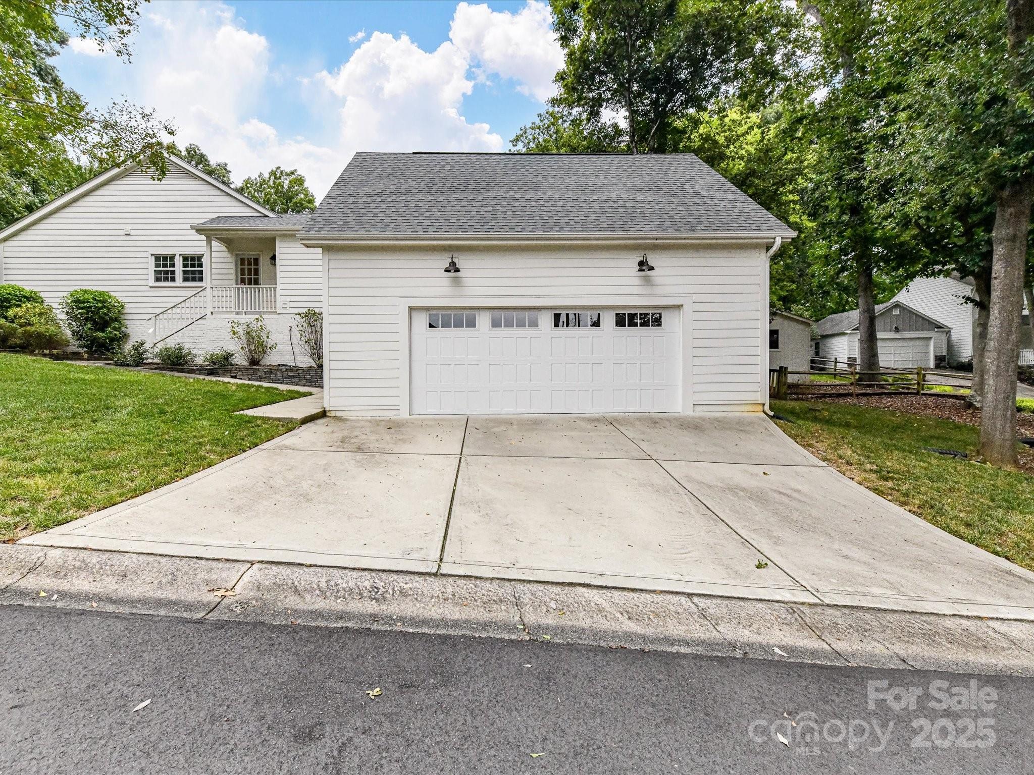 4941 Virginian Lane