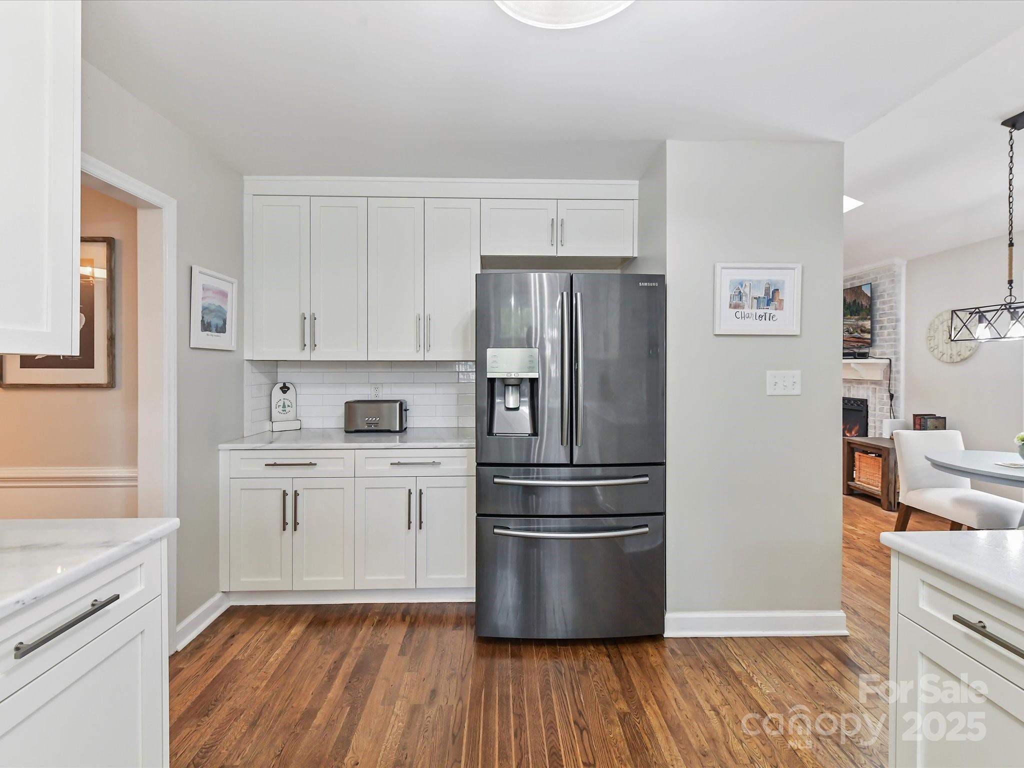 4941 Virginian Lane