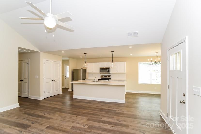 1429 Edgewood Drive