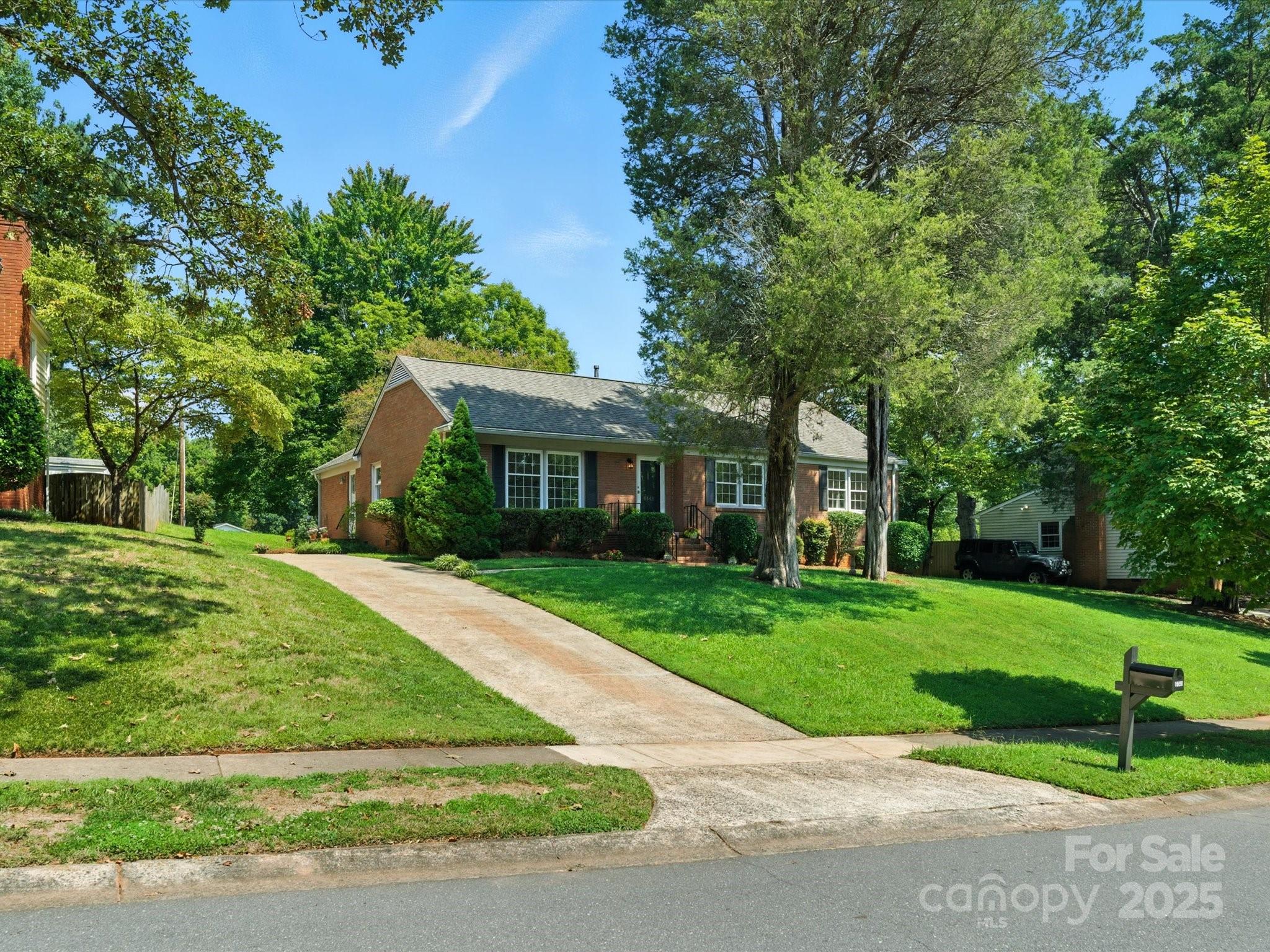 6141 Wheeler Drive