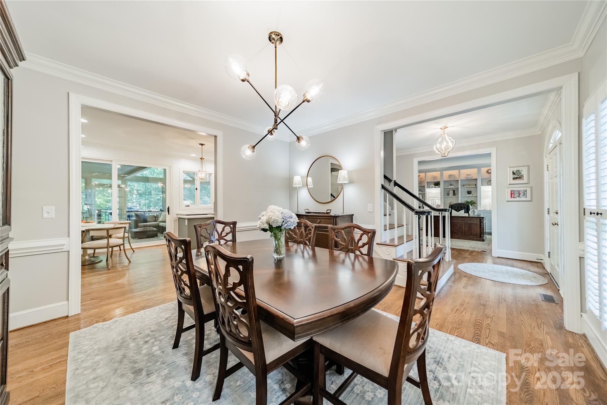 2424 Honey Creek Lane