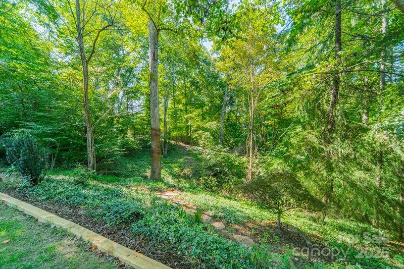 2424 Honey Creek Lane