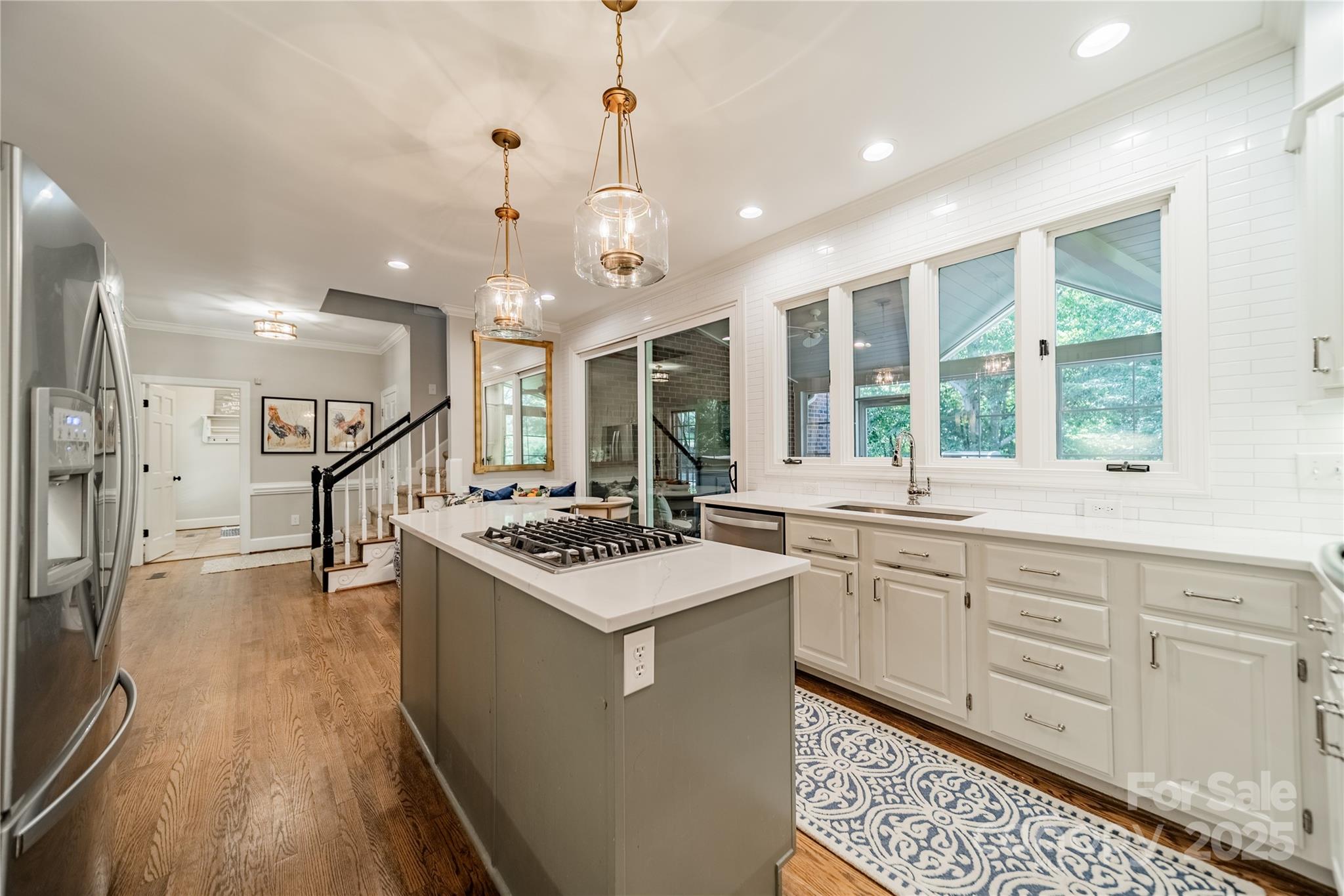 2424 Honey Creek Lane